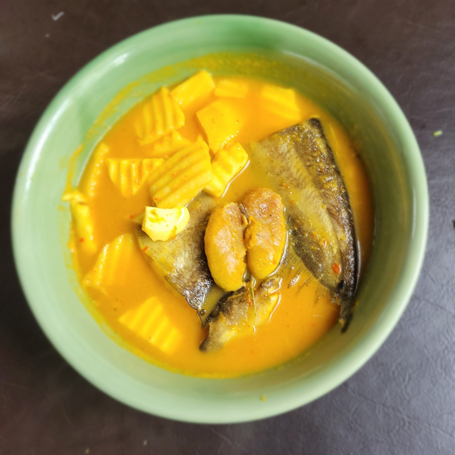 สะหวา, กลมกล่อม, ดอนญ่า, ต้นทาง, ครัวมะเรือง, ร้านข้าวต้ม 2500, เนินขุมทองการ์เด้นท์, นานหยวนบะหมี่เกี๊ยวกุ้ง, สาขากองบิน 56, ไก่ทอดเดชา, สาขาสนามบินหาดใหญ่, สบันงา, เหม่ยเหว่ย สาขาถนนสนามบิน, ร้านข้าวต้มมัดเนินขุมทอง คาเฟ่อาหารใต้