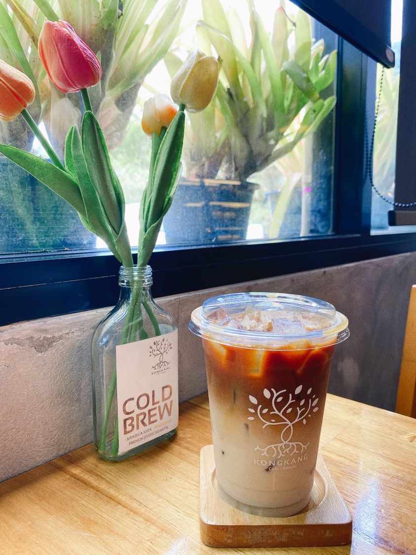 TreeHouse Cafe, Sunshine Blend Home Cafe, Sandtoni, The Stand Brew•Bake , Virung Coffee &amp; Bar, ตากอากาศ, โกงกางคาเฟ่, Studio 55 Cafe
