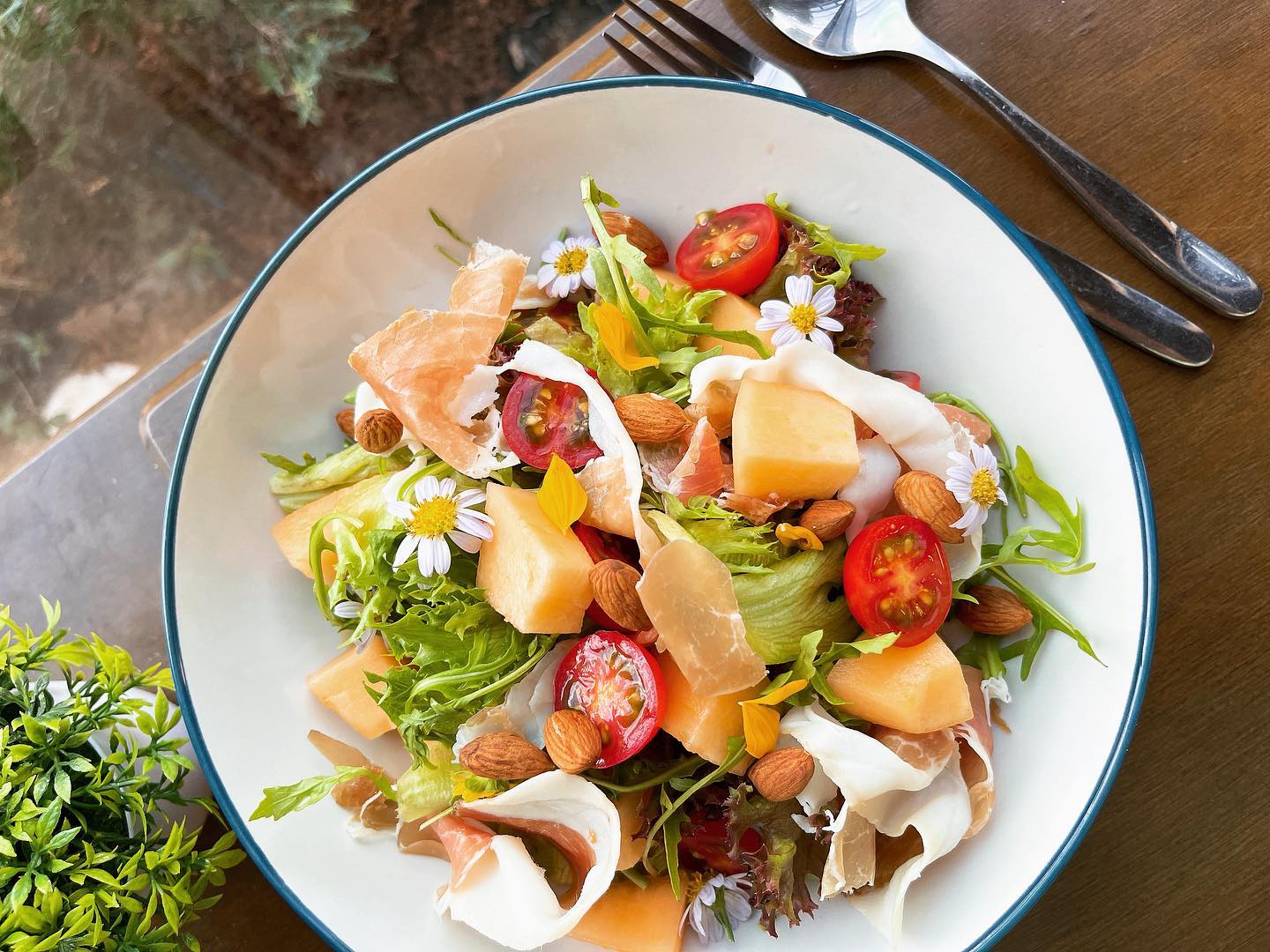 9 Salads ร้านอาหารนายน์สลัด, Kojiro Japanese Cuisine, ตามใจปรารถนา - As You Wish, Mychef Box, Suzuran sushi, บ้านสวย ในสวน, ครัวไผ่เขียว, สวนอาหารริมน้ำอนุสรา เลควิว 18, จุ่มดาดโพนยางคำ, สาขารามอินทรา 40, Blacksugar CAFE BKK, ร้าน นาย ต.เนื้อตุ๋น-วัชรพล, @19Food&Farm, ซินจ่าวอาหารเวียดนาม, Chocolate Ville, Sushi Ken Ken, ครัว แสงดาวเสือ, บึงนวมินทร์, Stitch & Hammer Cafe, Hiro Keki Thailand