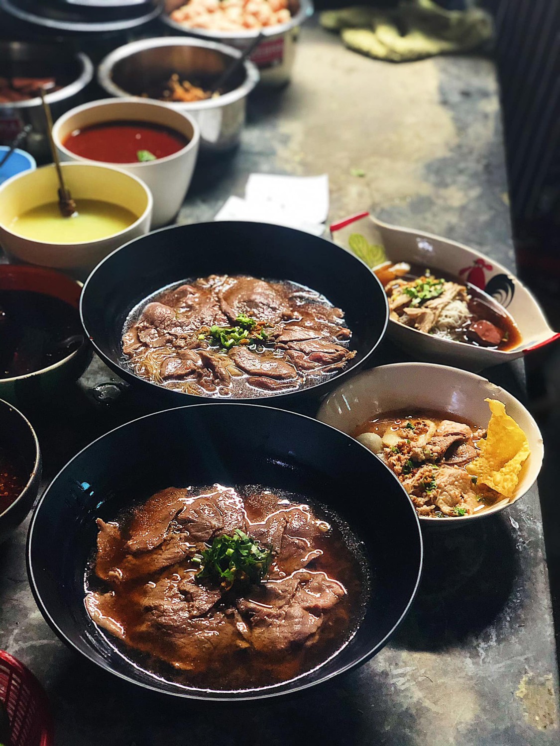 Nomimono Izakaya, กะทิบ้านอาหารไทยและขนม, ก๋วยเตี๋ยวเรือนแพ, Sasi Bangkok, Blooming Cafe, 128 Craft & Soul, อิ่มใจ เสือร้อง, Cafe Casta, ต๋องริมทาง, Wife's Restaurant, บ้านสวนองุ่น, เฮือนลำพูน, COAL Bistro, SUNKISS.bangkok, ร้านดวงเดือนจิ้มจุ่มอาหารอีสาน, ก๋วยเตี๋ยวไม่มีชื่อ ตลิ่งชัน