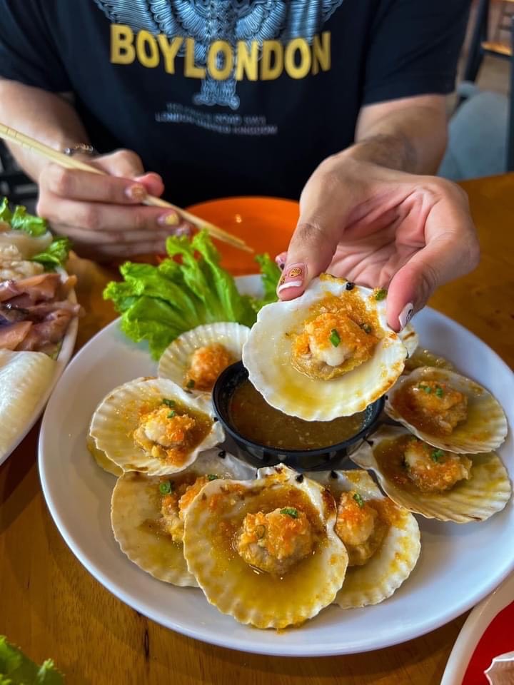 กอบัว, บ้านอาหารไทย, บ้านบัว, บ้านรั้วไม้ Cuisine & Cafe, ครัวหอมมันปู, ร้านไหน อุทยานหินเขางู ราชบุรี, สวนอาหาร รางตาล, Pakmud แซ่บหมูทะ, สาขาโพธาราม, ถึงพริกถึงขิง, มะม่วงคู่, เนื้อต้มบ้านสิงห์ เจ๊ติ๋ม, โกรกแดง, ชุมทางของอร่อย, Mainichi365, Octospider restaurant, Lim cafe Photaram, ครัวตะนาวศรี สวนผึ้ง ราชบุรี, อาตี๋โกปี๊, โอปอชิฟฟ่อนเค้ก, ก๋วยเตี๋ยวปลาแม่กลอง, ติ๋มเค้กมะพร้าวอ่อน, ก๋วยเตี๋ยวโบราณป้าฮวย, โอ่งข้าวโอ่งน้ำ, ครัวม่อนไข่ สวนผึ้ง ราชบุรี, ShabuDo