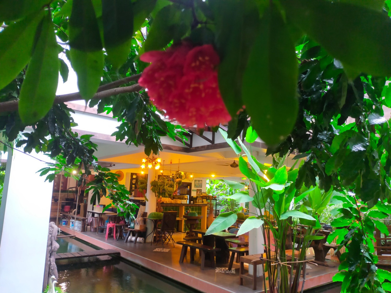 CURVE, STIRR Coffee, Haus Coffee and Space, SeaSeoul cafe, 1degreesnorth, Kongkang Kafe, กาเเฟริมน้ำ บ้านชูใจ, สวนก๋ง, กาแฟบ้านทวด, COFFEE BEACH, Jump at Sea, Whitebeam coffee & eatery