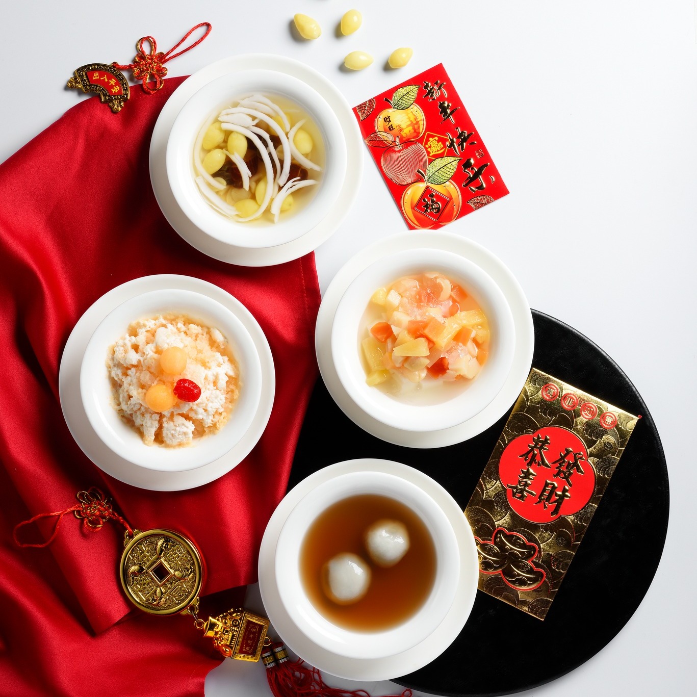 Bai Yun Chinese Restaurant, Banyan Tree Bangkok, เดอะมัลเบอร์รี ไชนีส คูซีน, The Berkeley Hotel Pratunam, ภัตตาคารจีนอีสต์โอเชี่ยน, SC Park Hotel, Fei Ya, ห้องอาหารจีน หลิว, Conrad Bangkok, LIN-FA Chinese Restaurant