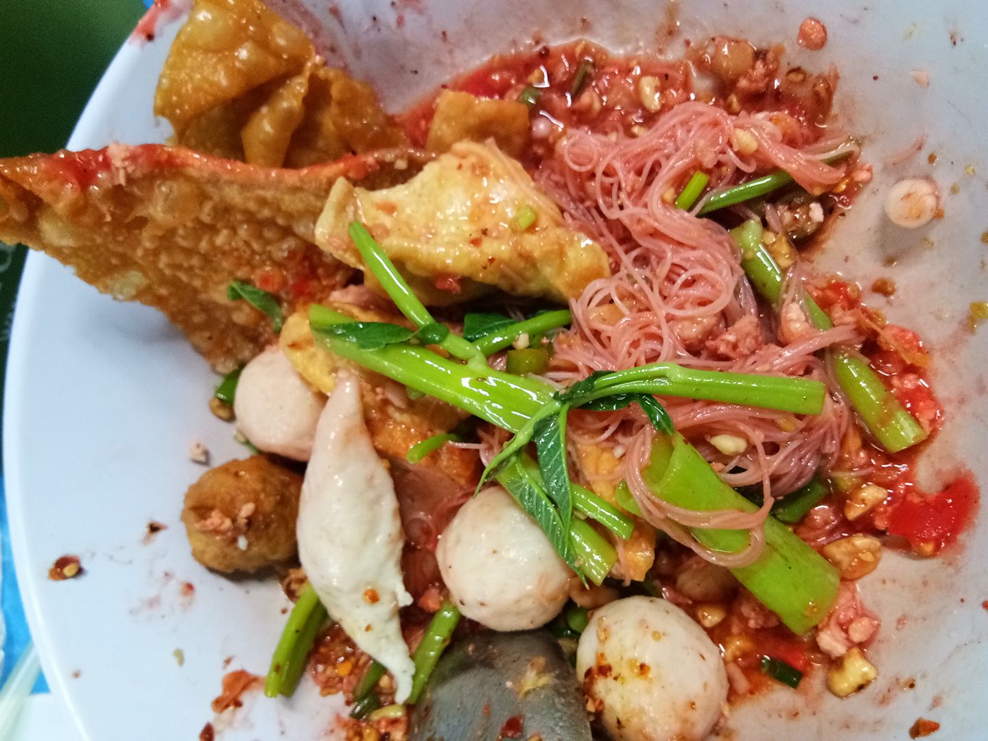 เย็นตาโฟรสเด็ดโบสถ์แม่พระฟาติมา, เย็นตาโฟ คอนแวนต์, อู๋ เย็นตาโฟประตูผี, ร้านไทยรุ่งเรืองเย็นตาโฟเจริญผล, ศาลาแดงเย็นตาโฟ, ปุ๊ เย็นตาโฟ, เตี้ยเย็นตาโฟ, ชาละวันเย็นตาโฟ, เฮียตี๋ ก๋วยเตี๋ยวลูกชิ้นปลาเย็นตาโฟเยาวราชลาดพร้าววังหิน, จิระเย็นตาโฟ, โฟพ่นไฟ, พัวกี่, นายอ้วนเย็นตาโฟเสาชิงช้า, เจ๊อี่ เย็นตาโฟ ต้มยำ, ก๋วยเตี๋ยวเย็นตาโฟพี่หมู รสเด็ด, เม้งโภชนา ปิ่นเกล้า ลูกชิ้นปลา, เจ๊น้อยเย็นตาโฟ พระราม4, เย็นตาโฟ62, ใช่ เตี๋ยวปลา, เย็นตาโฟโพธาราม, เจ้อ้วนเย็นตาโฟ Jeauan yentafo, เย็นตาโฟฮ่องเต้ ศรีย่าน, เย็นตาโฟป้าเสนา เล้งแซ่บ, เพ้งเย็นตาโฟเจ้าเก่า ตลาดห้วยขวาง