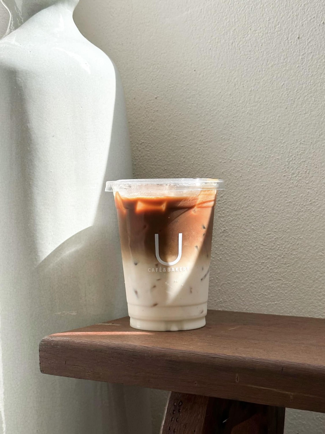 Way Coffee House, Piccolo BangSaen, Peaceful Cafe, Artory.cafe.crafts, Cubbie ‘s, To Die For Coffee, U Cafe & Bakery, A blank coffee, Coffee Train, WON HOUSE, Standtall Coffee, Small House Coffee