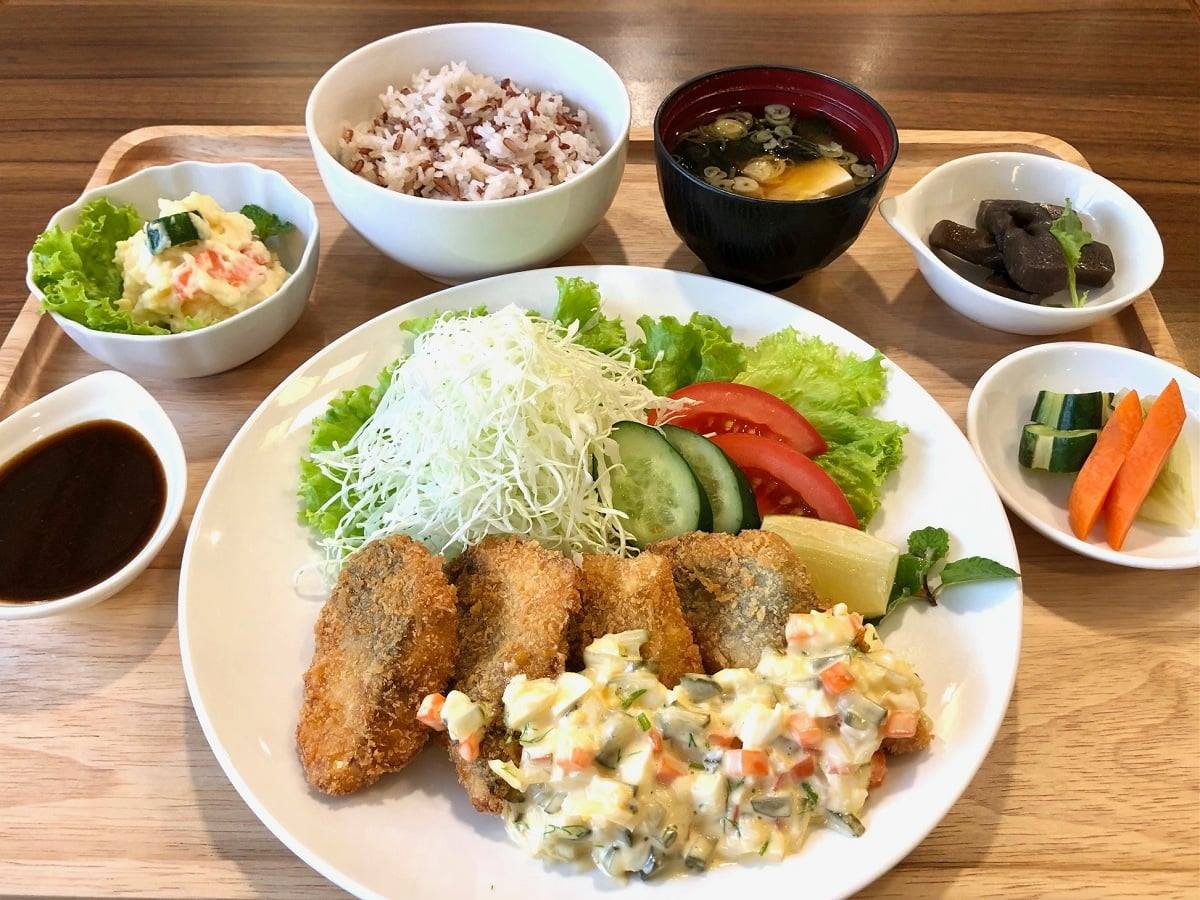 VEGANERIE Concept, UNAGI SANYA, Sabor Brasil Restaurant, Masa Garden, Isshin Japanese restaurant, 39Espresso, มงคลอาหารตามสั่ง 26, The Bibimbab, GaGa Udon House, SUSTAINA Organic Restaurant, Yakiniku EN, Dong E, Mekiki no ginji, Sky on 20