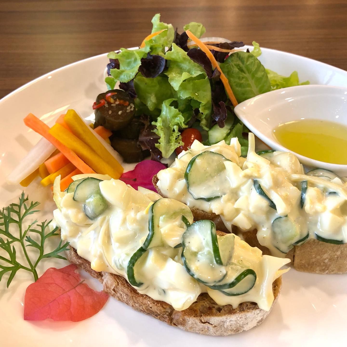 VEGANERIE Concept, UNAGI SANYA, Sabor Brasil Restaurant, Masa Garden, Isshin Japanese restaurant, 39Espresso, มงคลอาหารตามสั่ง 26, The Bibimbab, GaGa Udon House, SUSTAINA Organic Restaurant, Yakiniku EN, Dong E, Mekiki no ginji, Sky on 20