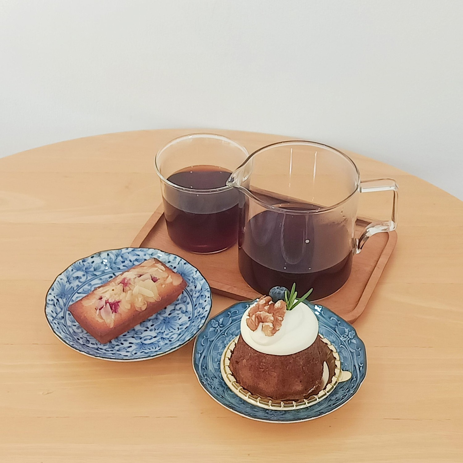 The Sine Cafe’, Whispering cafe, รักษ์น้ำคาเฟ่, Orenchi Cafe, KAWA Coffee and Co., Orenchi Specialty Coffee, Attitude Coffee, Memory House Cafe, In Garden Hut Cafe, ChataThammachart, She's The Legend Cafe, RIVA floating cafe, Good Mood House, นึก คาเฟ่ - วัดไร่ขิง, Ton Khao Terrace, CHADA Tea Boutique, Kark Crof.f