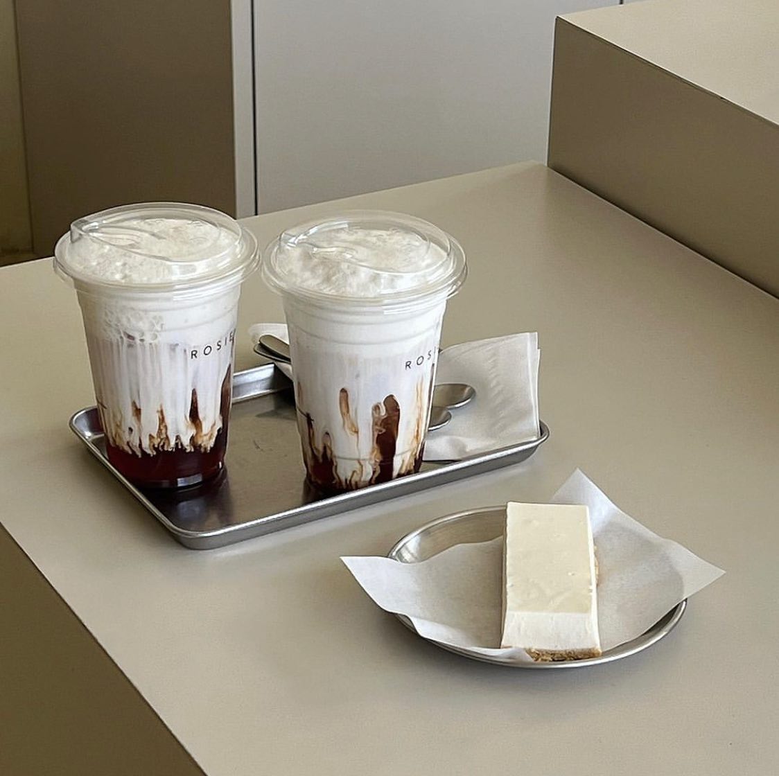 White House Forest, เกษม : KASEM Coffee, Rosie.nak, Luk Labb Coffee, Grande KAFE, KFD in Town, สวรรค์บ้านนา คาเฟ่ Food &amp; Drink, กอหญ้า คาเฟ่, ณ บุ่ง Coffee, polar polar CAFE', Yellow Pumpkin, ร้าน Yellow Pumpkin เปิดบริการตามปกติ 11.00-17.00 น. (ปิดวันพฤหัสบดี), I'm home cafe, ประจำอำเภอ, glinfon, 382 Space Café, La-Moon cafe'