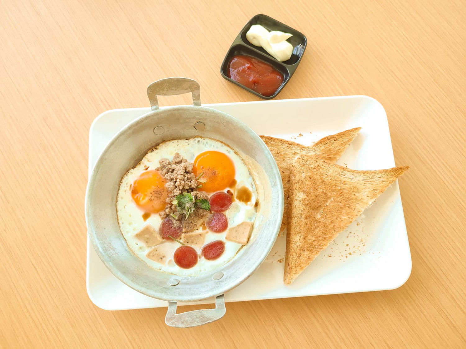 White House Forest, เกษม : KASEM Coffee, Rosie.nak, Luk Labb Coffee, Grande KAFE, KFD in Town, สวรรค์บ้านนา คาเฟ่ Food &amp; Drink, กอหญ้า คาเฟ่, ณ บุ่ง Coffee, polar polar CAFE', Yellow Pumpkin, ร้าน Yellow Pumpkin เปิดบริการตามปกติ 11.00-17.00 น. (ปิดวันพฤหัสบดี), I'm home cafe, ประจำอำเภอ, glinfon, 382 Space Café, La-Moon cafe'