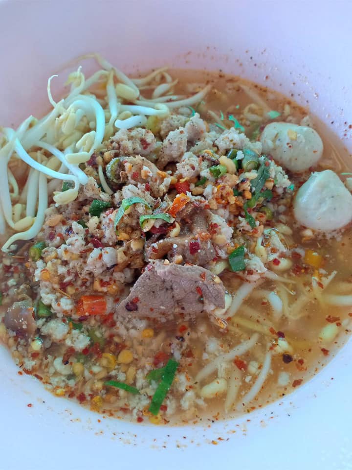 ก๋วยเตี๋ยวเรือในคลอง อยุธยา, กรุงเก่า"เตี๋ยวเรือ", ก๋วยเตี๋ยวเรือลวกปากริมคลอง &amp; หมูกะทะ อยุธยา, ก๋วยเตี๋ยวเรืออยุธยา-โอชินสูตรโบราณ, ร้านก๋วยเตี๋ยวเรือโอ่งบนแพริมแม่น้ำน้อย, ก๋วยเตี๋ยวเรือกิมหลวน อยุธยา, ก๋วยเตี๋ยวเรือ ตาลเดี่ยว'เตี๋ยวเรือ, ก๋วยเตี๊ยวลุงแจ๊ะ (บัวหวาน), ร้านก๋วยเตี๋ยวตาไห (คลองท่อ), ก๋วยเตี๋ยวเรือแม่วันดี อยุธยา, ก๋วยเตี๋ยวเรือแม่ต่วม อยุธยา, ก๋วยเตี๋ยวเรือ เสือร้องไห้, ก๋วยเตี๋ยวเรือ "รสโจ๊ะ" ป้าไวท์, ก๋วยเตี๋ยวเรืออยุธยา ป้าษา2, ก๋วยเตี๋ยววัดใหญ่, ก๋วยเตี๋ยวเรือห้อยขา อยุธยา, ก๋วยเตี๋ยวเรือนายอ๊อฟ สูตร”ยายจง”รสดั้งเดิม, ไทยเทวา ก๋วยเตี๋ยวเรืออยุธยา, ต้อยตลาดแตก สาขาใหญ่ ก๋วยเตี๋ยวเรืออยุธยา