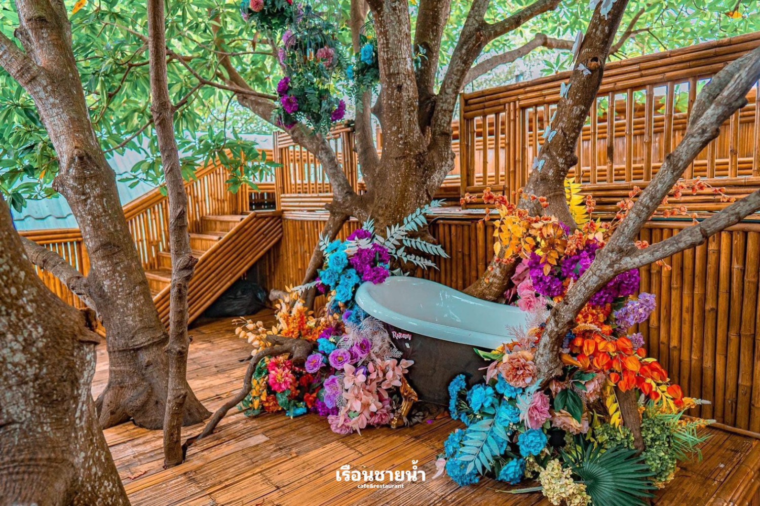 เรือนชายน้ำ Cafe&amp;Restaurant, ban.jingjo, See Sea Sun - แบบง่ายๆ, ขวัญข้าว ริเวอร์ไซด์, The sunflower cafe, KokoroCafe', FREJA Coffee &amp; Co, Rays River Cafe, Behind The Beans, พร้าวหอมคาเฟ่, Kinlamoon, House Cafe', บ้านสวนพาฝัน, La Bella Cafe, PakPap Cafe, ขมุน คาเฟ่ มหาชัย, Baanthaicafe, ดีกัน คาเฟ่, COCO CAFE'