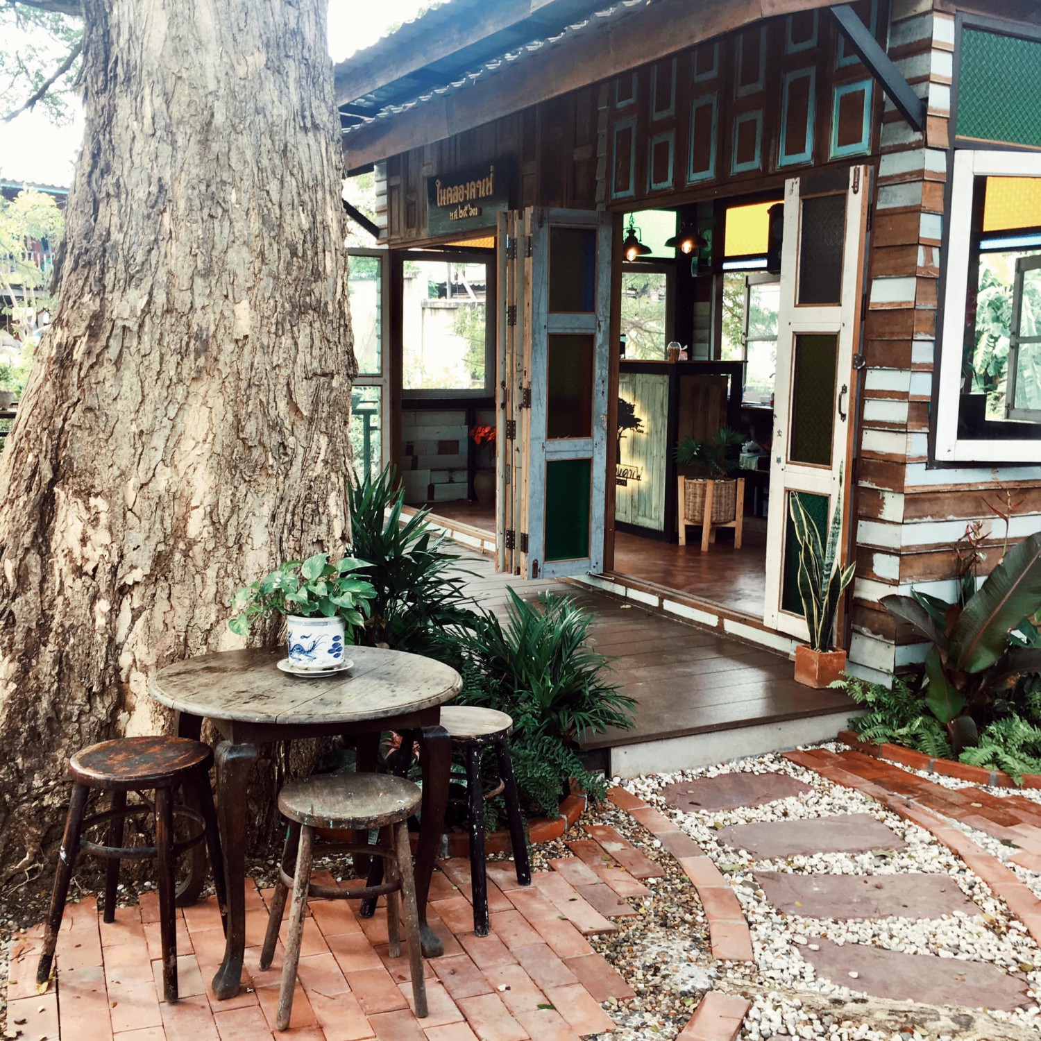 NAYA Cafe, Krasai.cafe, Sanoh at Ayutthaya, ชีวาคาเฟ่, FENG, Tewa Cafe Ayutthaya, Homeboy, PRANG VIEW, Peko Peko Cafe - ペ コ ペ コ, A Lovely Table, Busaba Cafe & Meal, WIWA House Cafe', The Summer House, Phoyard, Cafe' de Zia, Café Kantary Ayutthaya, บ้านข้าวหนม, Basic Space Coffee, Cafe'Trifecta, ในคลองคาเฟ่, ไม้ขาวคาเฟ่ ayutthaya, ชงนวล'Cafe