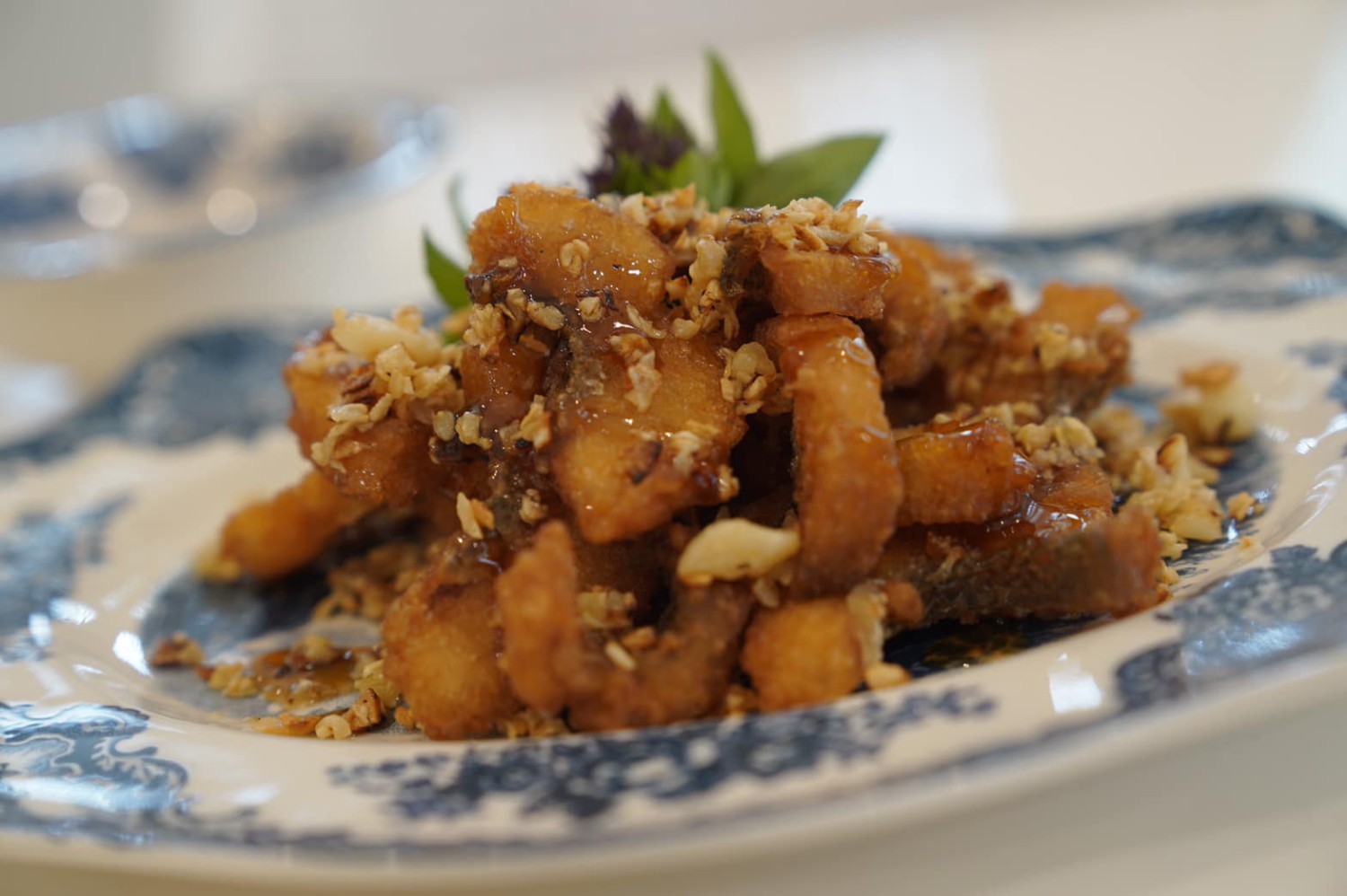 ร้านอ้นส้มตำปูม้า, ไผ่ขวาง, Zaab Station, เอมโอช by The Story, ครัวกางนา, คุ้มขวัญเจ้าเอย, ร้านบ้านเด, กุ่ยหมง, สวนอาหารเบญจรงค์ สุพรรณบุรี, ขัวะ, ลายน้ำ, มุมสบายครัวริมคลอง, ข้าวต้มโกเฑียร, นพรัตน์ ภัตตาคาร, กุ้งเป็น (เจ๊เน้ย), ขนาบน้ำสุพรรณบุรี and mellow, เรือนแพ (ครัวสุพรรณ) &amp; รีสอร์ท, ริมคลองเฮ้าส์, สุรชัยปลาเผา บึงไผ่แขก, Taiheiyo sushi suphanburi