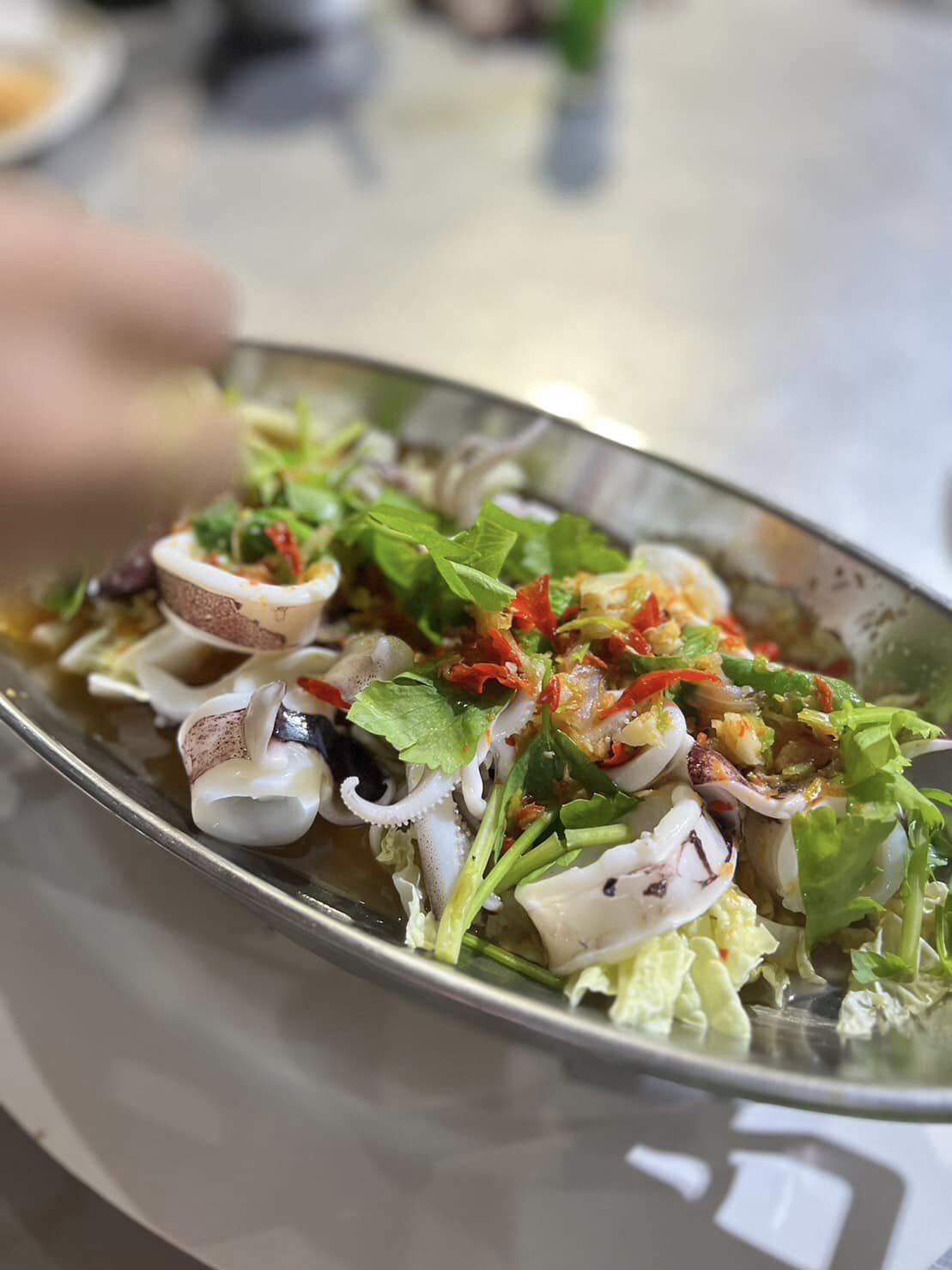ร้านอ้นส้มตำปูม้า, ไผ่ขวาง, Zaab Station, เอมโอช by The Story, ครัวกางนา, คุ้มขวัญเจ้าเอย, ร้านบ้านเด, กุ่ยหมง, สวนอาหารเบญจรงค์ สุพรรณบุรี, ขัวะ, ลายน้ำ, มุมสบายครัวริมคลอง, ข้าวต้มโกเฑียร, นพรัตน์ ภัตตาคาร, กุ้งเป็น (เจ๊เน้ย), ขนาบน้ำสุพรรณบุรี and mellow, เรือนแพ (ครัวสุพรรณ) &amp; รีสอร์ท, ริมคลองเฮ้าส์, สุรชัยปลาเผา บึงไผ่แขก, Taiheiyo sushi suphanburi