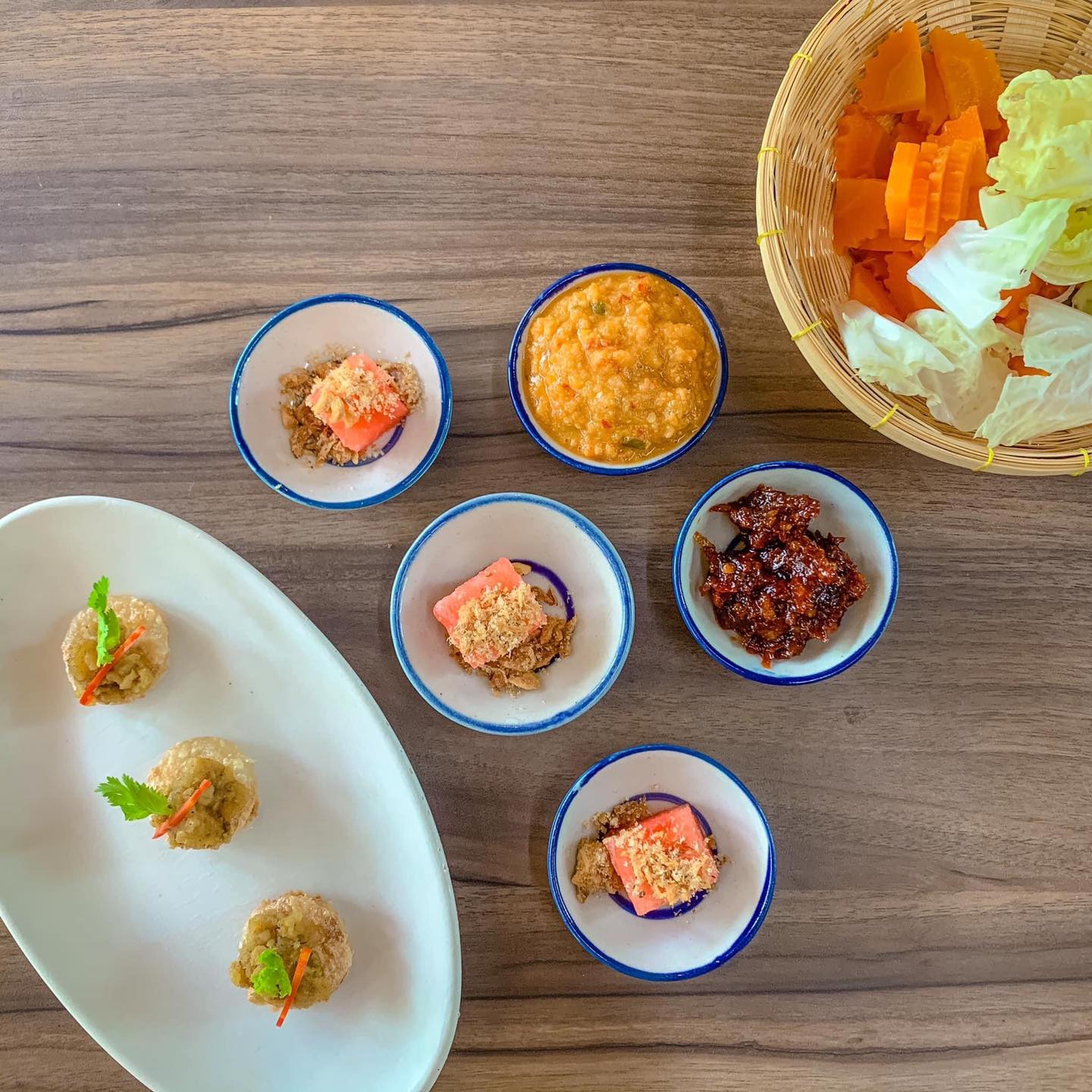 กอบัว, บ้านอาหารไทย, บ้านบัว, บ้านรั้วไม้ Cuisine & Cafe, ครัวหอมมันปู, ร้านไหน อุทยานหินเขางู ราชบุรี, สวนอาหาร รางตาล, Pakmud แซ่บหมูทะ, สาขาโพธาราม, ถึงพริกถึงขิง, มะม่วงคู่, เนื้อต้มบ้านสิงห์ เจ๊ติ๋ม, โกรกแดง, ชุมทางของอร่อย, Mainichi365, Octospider restaurant, Lim cafe Photaram, ครัวตะนาวศรี สวนผึ้ง ราชบุรี, อาตี๋โกปี๊, โอปอชิฟฟ่อนเค้ก, ก๋วยเตี๋ยวปลาแม่กลอง, ติ๋มเค้กมะพร้าวอ่อน, ก๋วยเตี๋ยวโบราณป้าฮวย, โอ่งข้าวโอ่งน้ำ, ครัวม่อนไข่ สวนผึ้ง ราชบุรี, ShabuDo