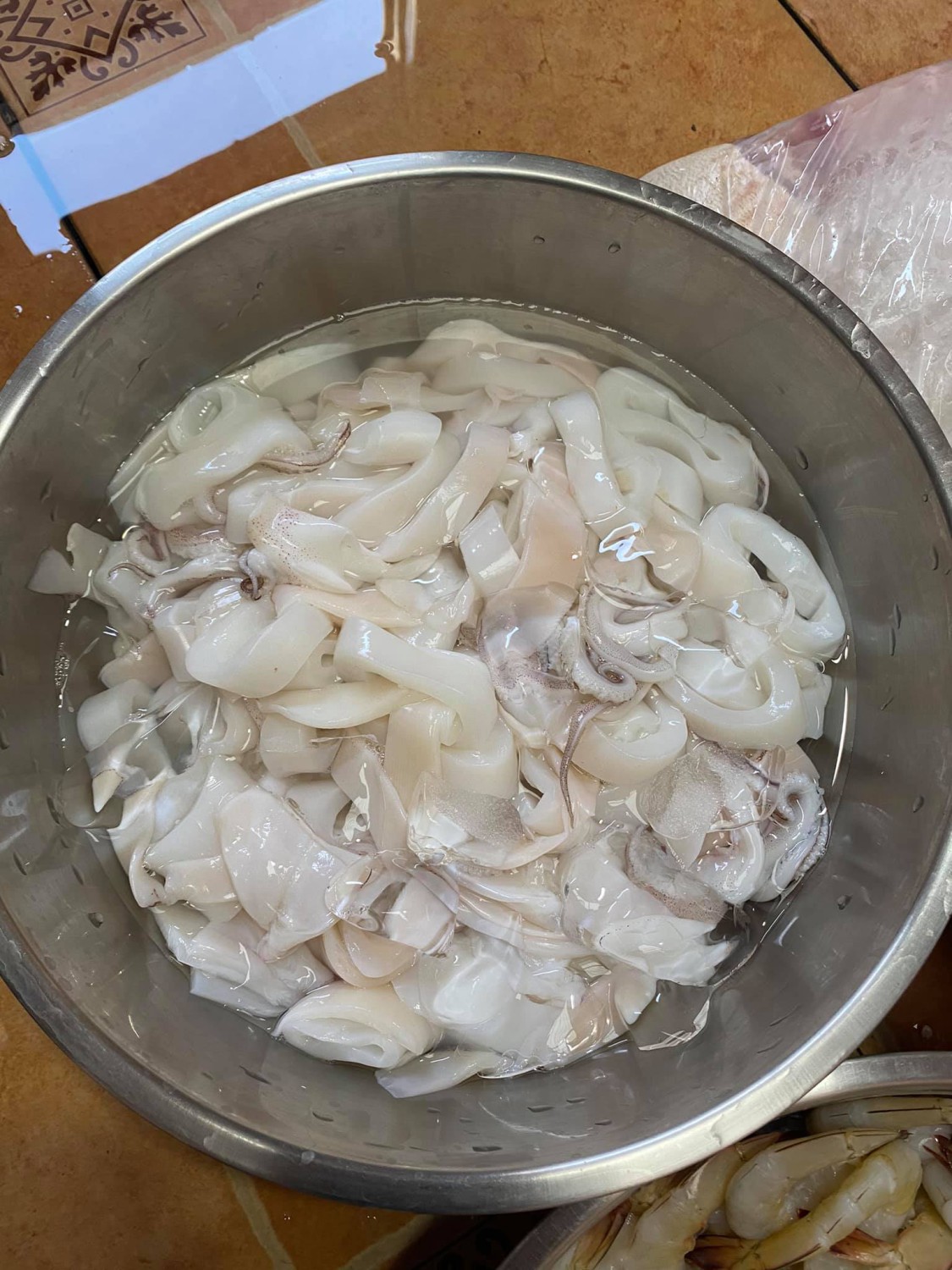 ข้าวต้มปลา 164, สาขาพัทยา, ข้าวต้มกุ๊ย ปาหนัน สูตรต้นตำรับ สาขาพัทยา , ข้าวต้มปลาเจ้าเก่า ลานโพธิ์เดิม, เจ๊นงค์ ข้าวต้มบาทเดียว พัทยา, ข้าวต้มป้าเล็กโต้รุ่ง, ราชาข้าวต้มผักบุ้งลอยฟ้า พัทยากลาง, ป.อยู่เย็นรสเด่น พัทยา, ข้าวต้มปลาปัญญาชน, สาขาพัทยากลางสาย 3, ราชาข้าวต้มผักบุ้งลอยฟ้า, สาขาพัทยาสาย 3, ข้าวต้มหนุ่ม พัทยา, ตี๋เล็ก ข้าวต้มปลา, ข้าวต้มปลาแป๊ะจั๊ว, ร้านข้าวต้มประจันบาน, ข้าวต้มโชคอนันต์