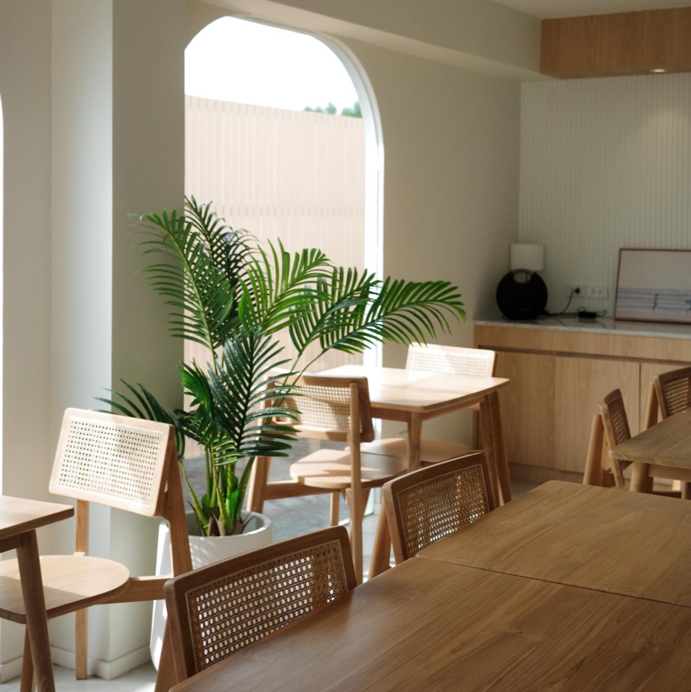 CURVE, STIRR Coffee, Haus Coffee and Space, SeaSeoul cafe, 1degreesnorth, Kongkang Kafe, กาเเฟริมน้ำ บ้านชูใจ, สวนก๋ง, กาแฟบ้านทวด, COFFEE BEACH, Jump at Sea, Whitebeam coffee & eatery