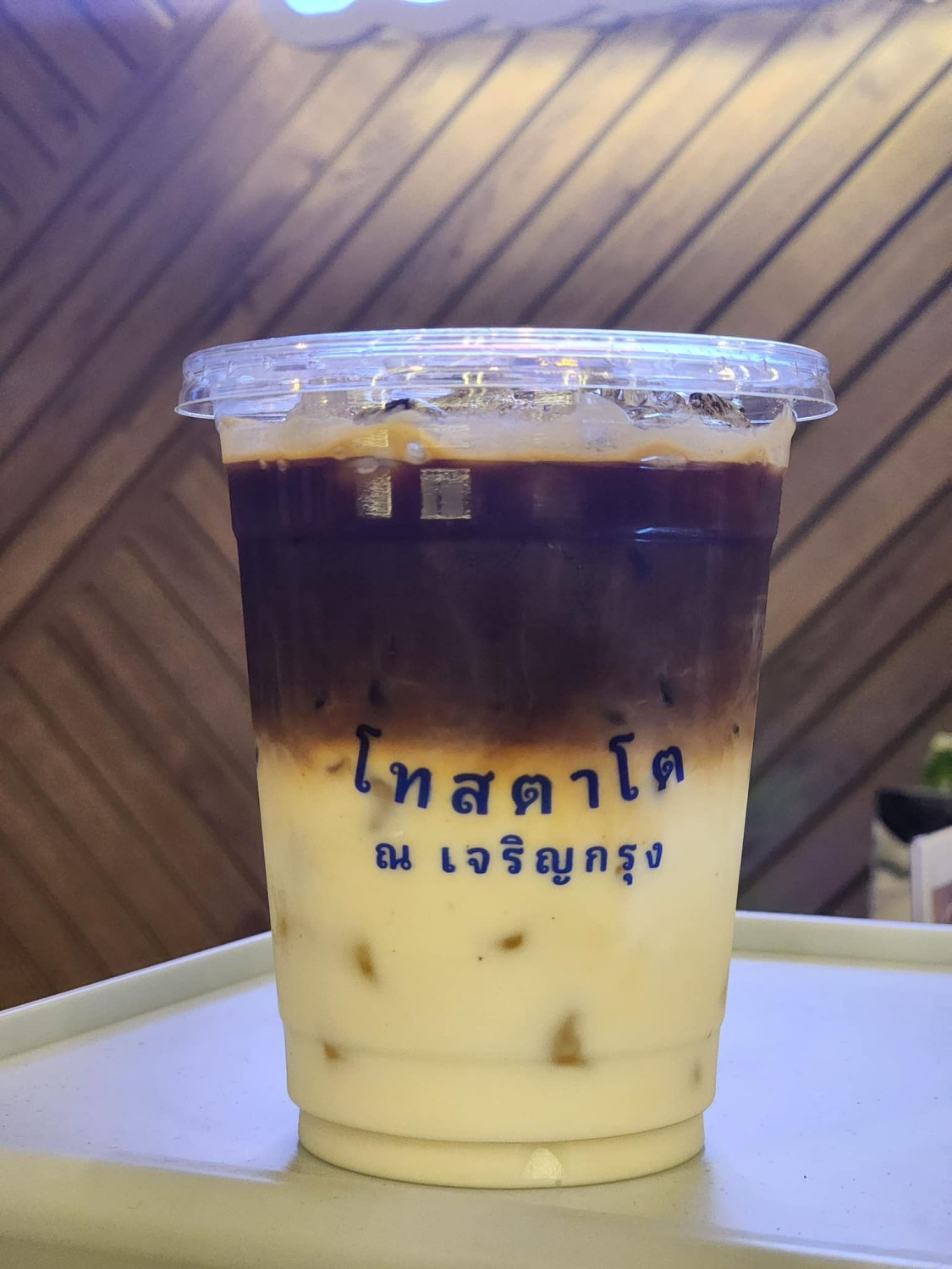 ประจักษ์, REN Cafe and Goods, Tostato Charoen Krung, ตั้งใจย่าง, Sarnies Bangkok, HĒIJīi Bangkok, เล่าสี่ เกาเหลาเลือดหมู, Henryfry, ทับทิมกรอบ หน้าวัดสุทธิ, ลูกชิ้นปลาเจ้าหลง, Baan Phadthai, เชอร์รี่ เย็นตาโฟ, ร้านเหรียญทอง เจริญกรุง 23, ก๋วยเตี๋ยวหลอดเจ๊ใหญ่, ฮ้งลูกชิ้นปลาเยาวราช