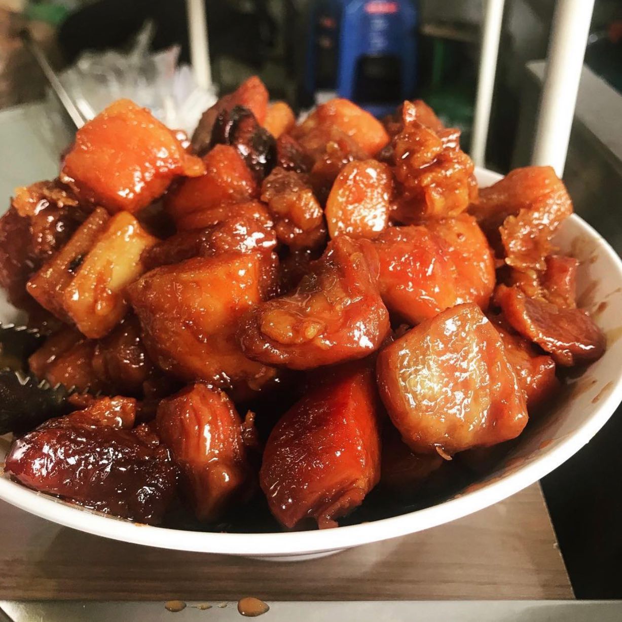 แชมป์ข้าวหมูทอด, สาขาพัทยา, หมูทอด BunBun, หมูทอด โพธิ์งาม - Rare Item, เหนียวหมู DRIVE THRU by i-Dle, ติดลม หมูทอดปลาร้า Delivery, หมูทอดเบรกแตก, หมูทอดจับกัง, หมูทอดราชวัตร, กินกันหมูทอด, หมูทอดติดฟัน, หมูหม้อเทพ, หมูทอดชาววัง, หมูทอดเจ๊จง, เฮงจัง หมูกระเทียม, Zaabmootod, ซุปเปอร์หมูทอด, แม่น้อยหมูทอด