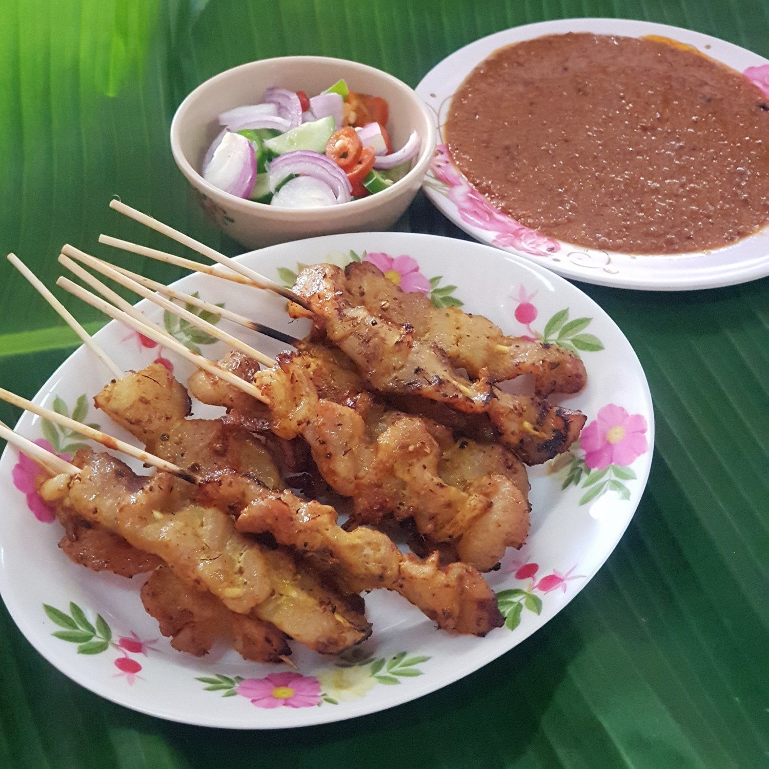 นิยมบุฟเฟ่ต์ ก๋วยเตี๋ยวไก่มะระ, ก๋วยเตี๋ยวเรือ จ้าวคุณ Jaokhun ปากน้ำ สมุทรปราการ, นายท่าน, เฮียปิงลูกชิ้นปลาหมึก, สำรวยก๋วยเตี๋ยวเนื้อ วัดอโศการาม, ก๋วยเตี๋ยวเรือเติมบุญ, ก๋วยเตี๋ยวปลื้ม เนื้อตุ๋น หมูตุ๋น, ก๋วยเตี๋ยวเนื้อ เจ๊หงษ์ แพรกษา, ก๋วยเตี๋ยวเป็ดเจ๊เต็ง, ต.รุ่งโรจน์ ลูกชิ้นปลา, เนื้อตุ๋น แม่ประคำ อร่อยที่สุดในโลก 24 ชม., เจ๊ลี ก๋วยเตี๋ยวเรืออยุธยา รสเด็ด, ติ๋มก๋วยเตี๋ยวเป็ด, ก๋วยเตี๋ยวลูกชิ้นยักษ์ - สะพานเขียว, ก๋วยเตี๋ยวดาวทอง, ก๋วยเตี๋ยวข้ามฟาก, สถานีรถไฟฟ้าทิพวัล-แบริ่งเก่า, ก๋วยเตี๋ยวเรือตรากบ ปั๊ม ปตท.สมจิตร, เจ๊ดา ก๋วยเตี๋ยวเป็ด ปากน้ำ