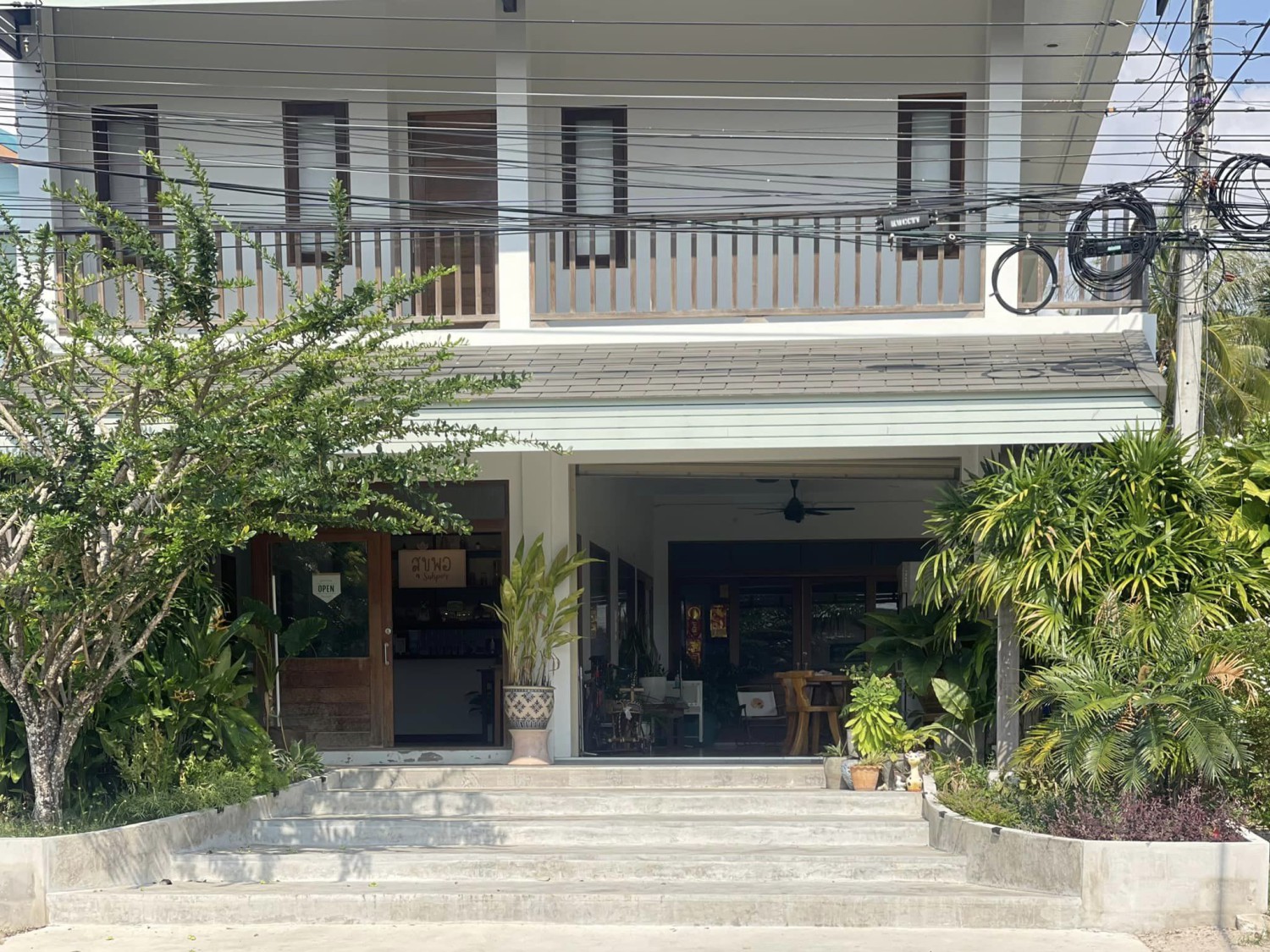 Ka-Num Home Cafe, mira cafe, สุขพอ-Sukpor, ลิ้มรส Limrot, RE - REST CAFE, BAMP : Beach &amp; Cafe, สุดา คาเฟ่ Suda Cafe", RAY CAFE, Top Seacret Beach Cafe, 25 Monday cafe', Tree House Cafe', Memory House Cafe HuaHin, B’day Cafe, 3pm cafe’, One &amp; Only Café, Bay Camp Cafe