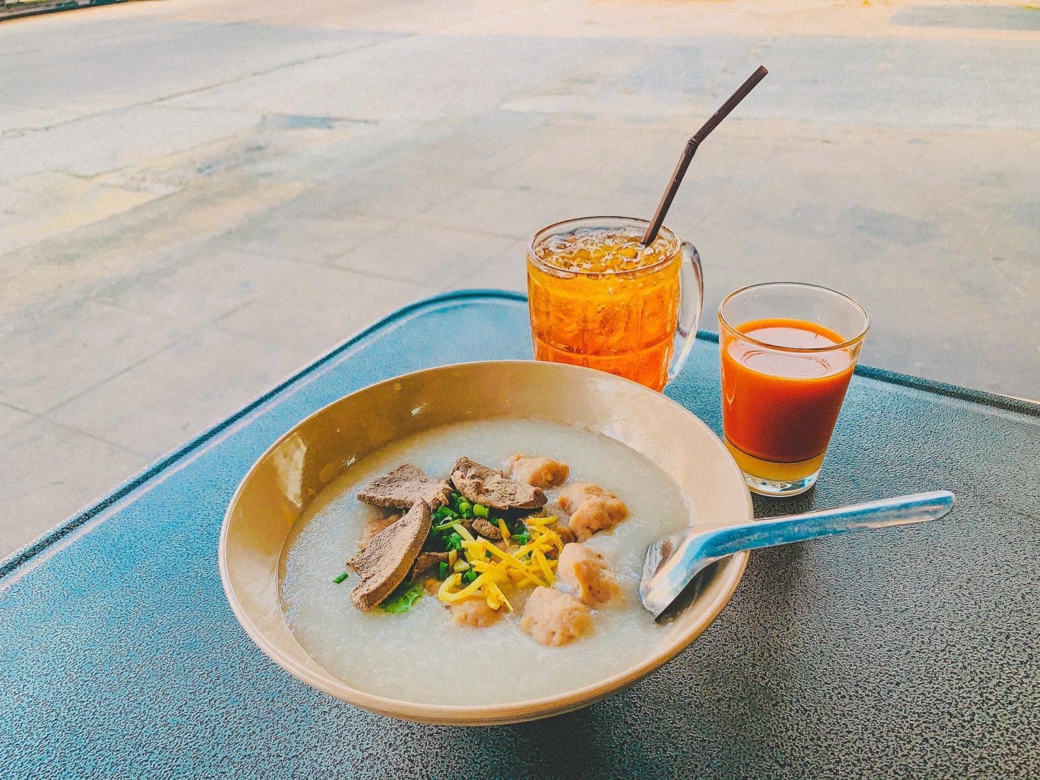 บ้านเฮง, บ้านป้าหลาย Breakfast &amp; Brunch , สุขนิยม, มาร์ อาหารเช้า ก๋วยเตี๋ยวต้มยำน้ำใส, • ญวน เร • อาหารเช้าเวียดนาม , ขอนแก่น, ร้านอาหารเช้าเอมโอช, ซุปเปอร์หมูอาหารเช้า, กอล์ฟ เอมโอช , ตี 5 - Breakfast, เฮียอู๋ เกาเหลาเลือดหมู, Eights A Day, ก๋วยเตี๋ยวเรือรสนิยมต้นตำรับ หมู่บ้านสายฝน ขอนแก่น, เฮือง ปากหม้อญวน ก๋วยจั๊บญวน ขอนแก่น, ชูรส - อาหารเช้า ขอนแก่น