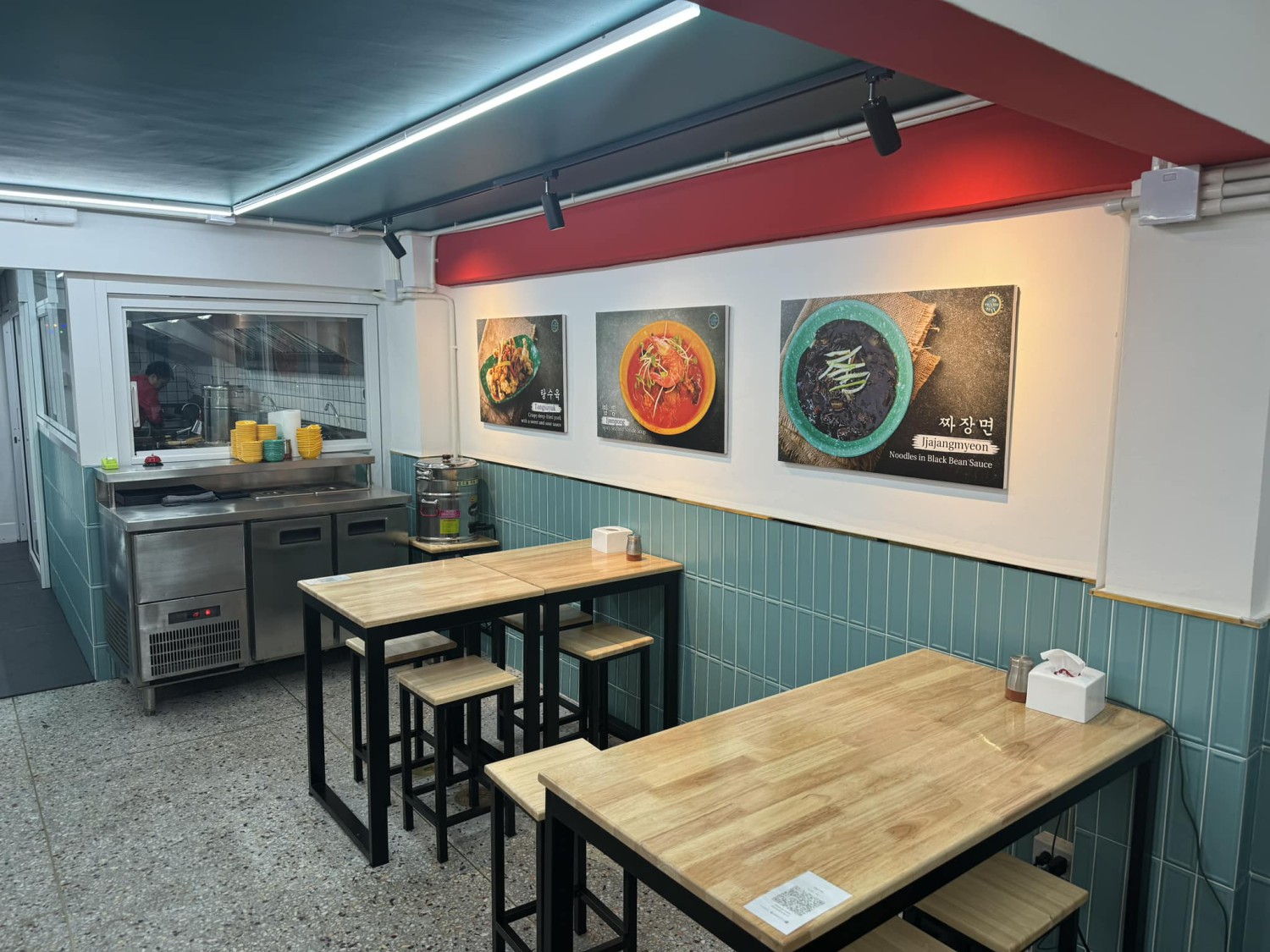 ประจักษ์, REN Cafe and Goods, Tostato Charoen Krung, ตั้งใจย่าง, Sarnies Bangkok, HĒIJīi Bangkok, เล่าสี่ เกาเหลาเลือดหมู, Henryfry, ทับทิมกรอบ หน้าวัดสุทธิ, ลูกชิ้นปลาเจ้าหลง, Baan Phadthai, เชอร์รี่ เย็นตาโฟ, ร้านเหรียญทอง เจริญกรุง 23, ก๋วยเตี๋ยวหลอดเจ๊ใหญ่, ฮ้งลูกชิ้นปลาเยาวราช