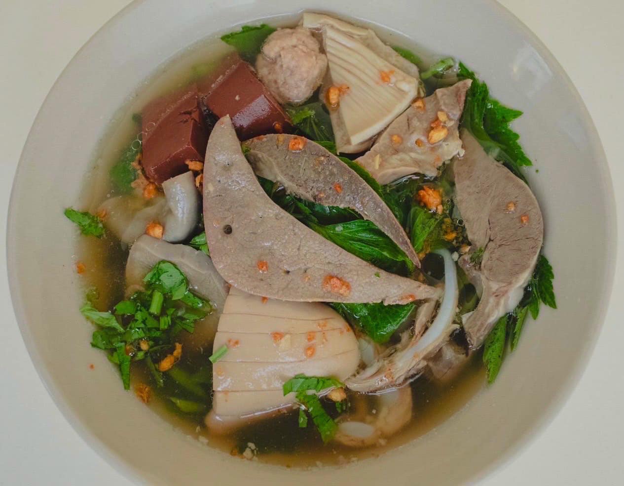 สวนชื่นสุข, Ar Restaurant Hatyai 嗳, ศิริ ต้มเลือดหมูหาดใหญ่, ไก่กรอบพี่เน่, ในรู, กุ๊กชัยติ่มซำ-ก๋วยเตี๋ยวราดหน้าปลากะพง, ร้านใต้ขอย ซอยตัน, กันเอง, หนานหยวน บะหมี่เกี๊ยวกุ้ง, สาขาปุณณกัณฑ์, ป่ายาง, บ้านก้ามปู, โชคดีแต่เตี้ยม บะกุ๊ดเต๋, ไก่ทอดหาดใหญ่มีนา, ร้านราดหน้าโกฉ่อน, ขนมจีนป้าชื่น, Space Bar, ขนมไข่เตาถ่านน้องนิล&คาเฟ่, ข้าวต้มรถแดง