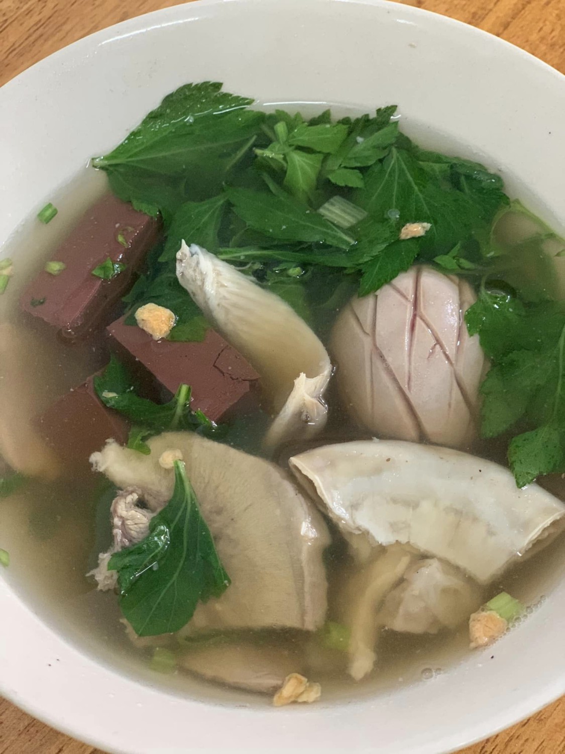 สวนชื่นสุข, Ar Restaurant Hatyai 嗳, ศิริ ต้มเลือดหมูหาดใหญ่, ไก่กรอบพี่เน่, ในรู, กุ๊กชัยติ่มซำ-ก๋วยเตี๋ยวราดหน้าปลากะพง, ร้านใต้ขอย ซอยตัน, กันเอง, หนานหยวน บะหมี่เกี๊ยวกุ้ง, สาขาปุณณกัณฑ์, ป่ายาง, บ้านก้ามปู, โชคดีแต่เตี้ยม บะกุ๊ดเต๋, ไก่ทอดหาดใหญ่มีนา, ร้านราดหน้าโกฉ่อน, ขนมจีนป้าชื่น, Space Bar, ขนมไข่เตาถ่านน้องนิล&คาเฟ่, ข้าวต้มรถแดง