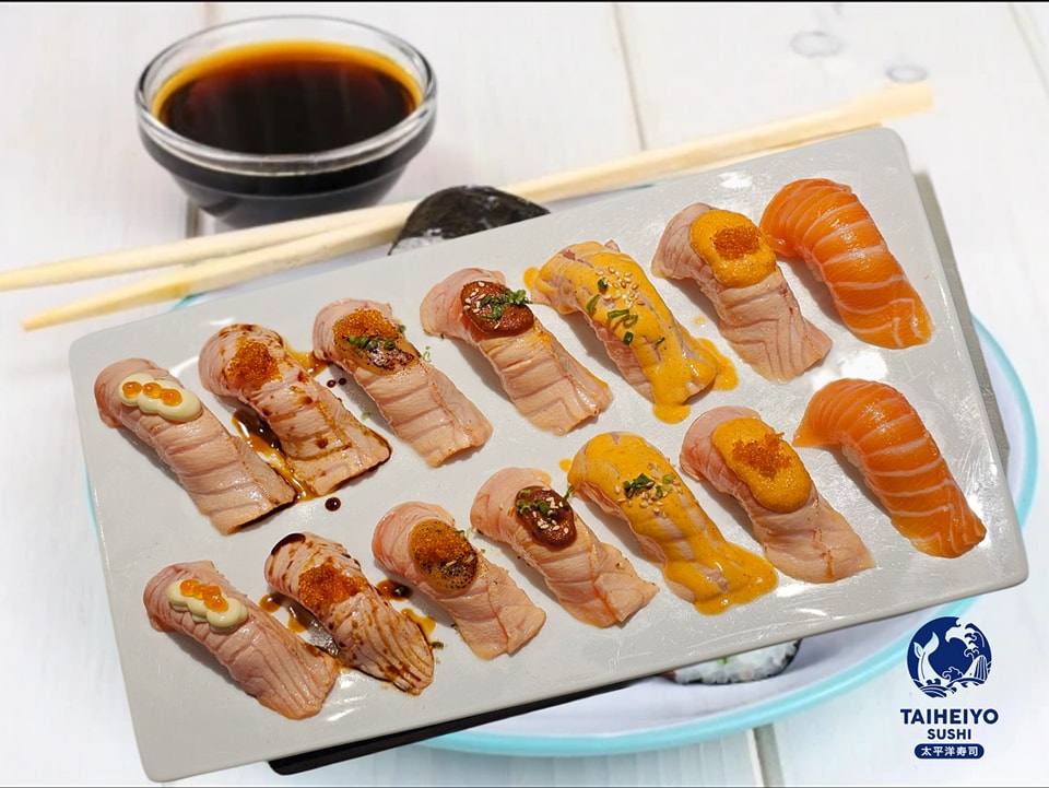 ร้านอ้นส้มตำปูม้า, ไผ่ขวาง, Zaab Station, เอมโอช by The Story, ครัวกางนา, คุ้มขวัญเจ้าเอย, ร้านบ้านเด, กุ่ยหมง, สวนอาหารเบญจรงค์ สุพรรณบุรี, ขัวะ, ลายน้ำ, มุมสบายครัวริมคลอง, ข้าวต้มโกเฑียร, นพรัตน์ ภัตตาคาร, กุ้งเป็น (เจ๊เน้ย), ขนาบน้ำสุพรรณบุรี and mellow, เรือนแพ (ครัวสุพรรณ) &amp; รีสอร์ท, ริมคลองเฮ้าส์, สุรชัยปลาเผา บึงไผ่แขก, Taiheiyo sushi suphanburi