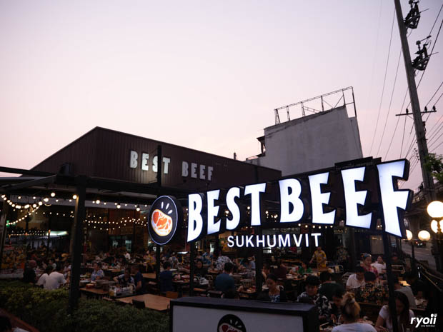 Baan suki, Y.O.U หมูกระทะ, JJANG restaurant and BBQ, ฮ่องเต้ สุกี้-ปิ้งย่าง บุฟเฟ่ต์, สุกี้ตี๋น้อย, สาขาเลียบด่วนเอกมัยรามอินทรา, BestBeef, ปิ้ง-ย่างเทวดา, Happy Suki, 18 มงกุฎ สุกี้-ชาบู, สุกี้ดารา, อร่อยติ่มซำ สุกี้สไตล์ฮ่องกง