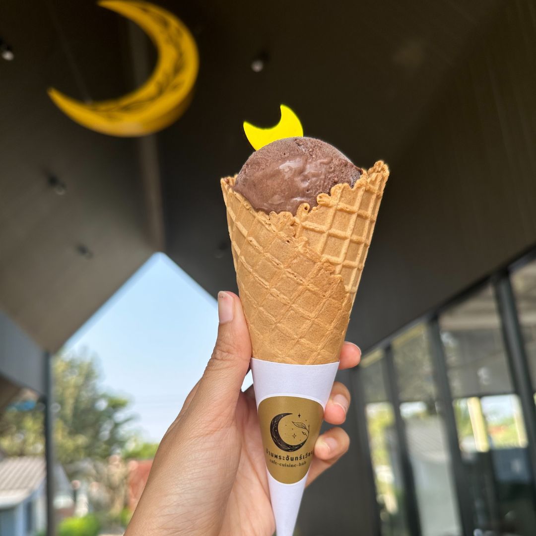Unplan, ma na cafe', ปลาชุม : Plachum Café & Bistro, Nava House Café - นาวา เฮ้าส์ คาเฟ่, Coffee 123, FarmVille Chachoengsao, บ้านพระจันทร์เวียน, กรีนวิลล์ ผักสลัดเสิร์ฟจากฟาร์ม , D•presso cafe, Baan Melon Desert, Red Cat Cafe ตลาดบ้านใหม่, Lifehouse Cafe & Kitchen, T13 Café