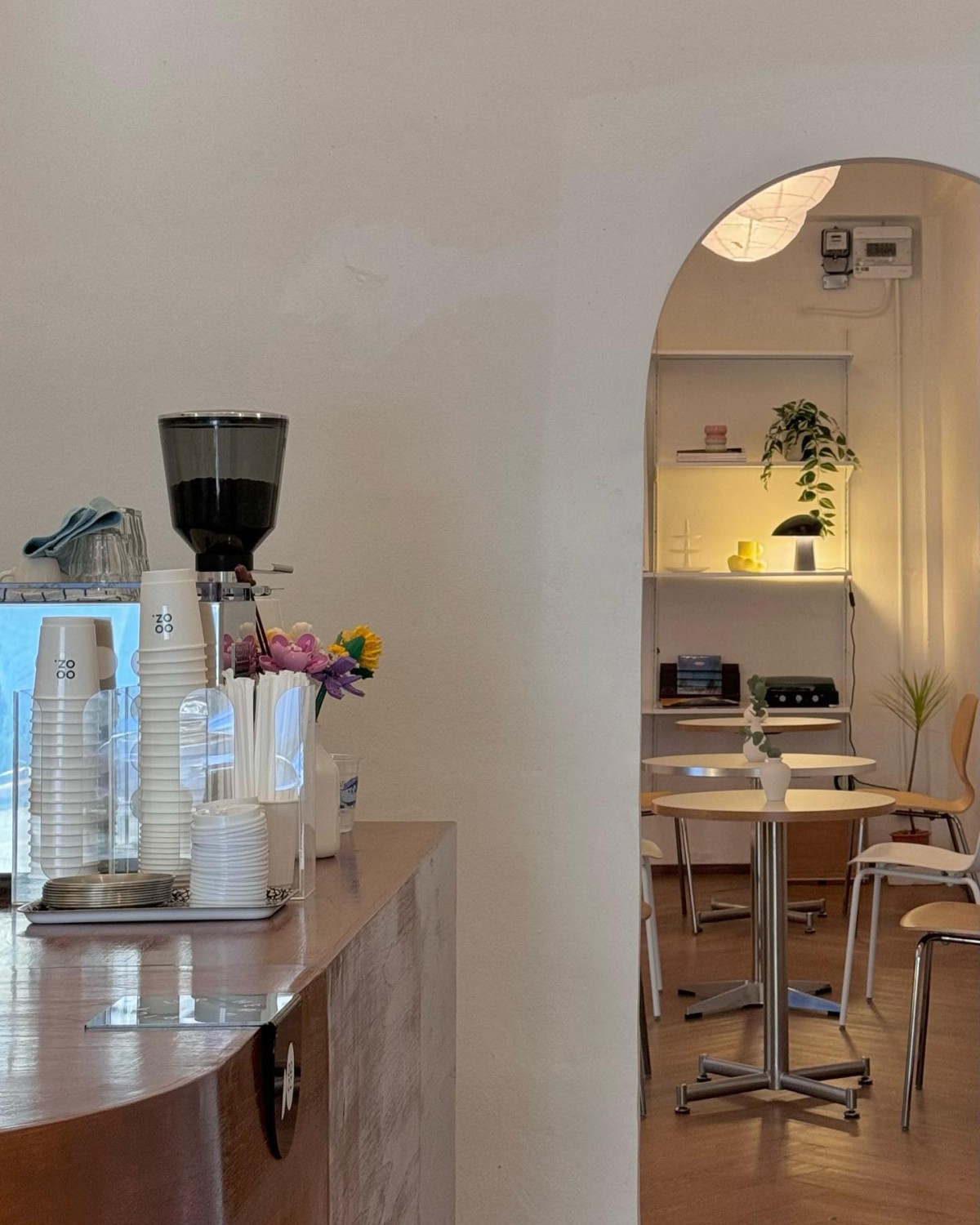 NANA Coffee Roasters, Mmc.bkk, FO SHO BRO, Dear December Cafe, The 66 Cottage, The Black Forest, Bougain Cafe & Crafts, La Mesa Coffee Co., Coffee Station, Gooseberry Coffee Bearing-Lasalle, OOOz.cafe , Shalala Cafe