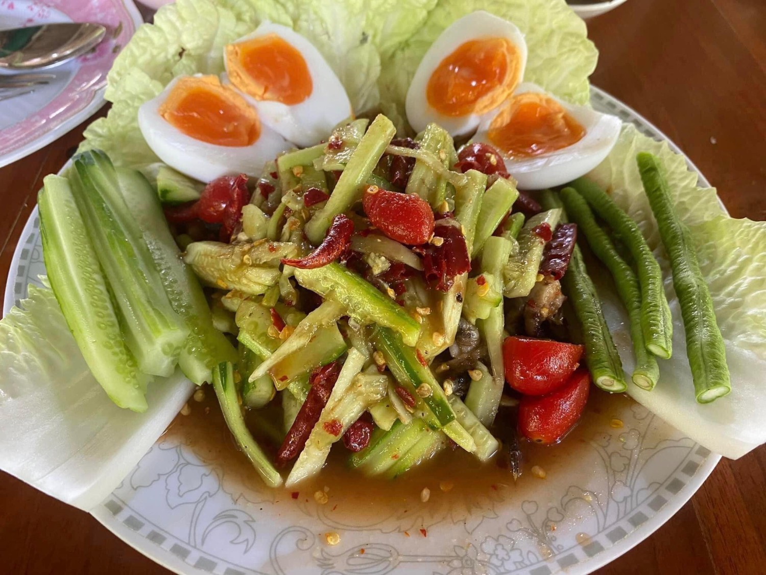 ชายน้ำ, ทรัพย์เจริญซีฟู๊ด-ดำ, กุ้งเผาราชคราม, บ้านอยุธยารมย์, บ้านไม้ริมน้ำ, แกรนด์เจ้าพระญา, บ้านอู่ทอง