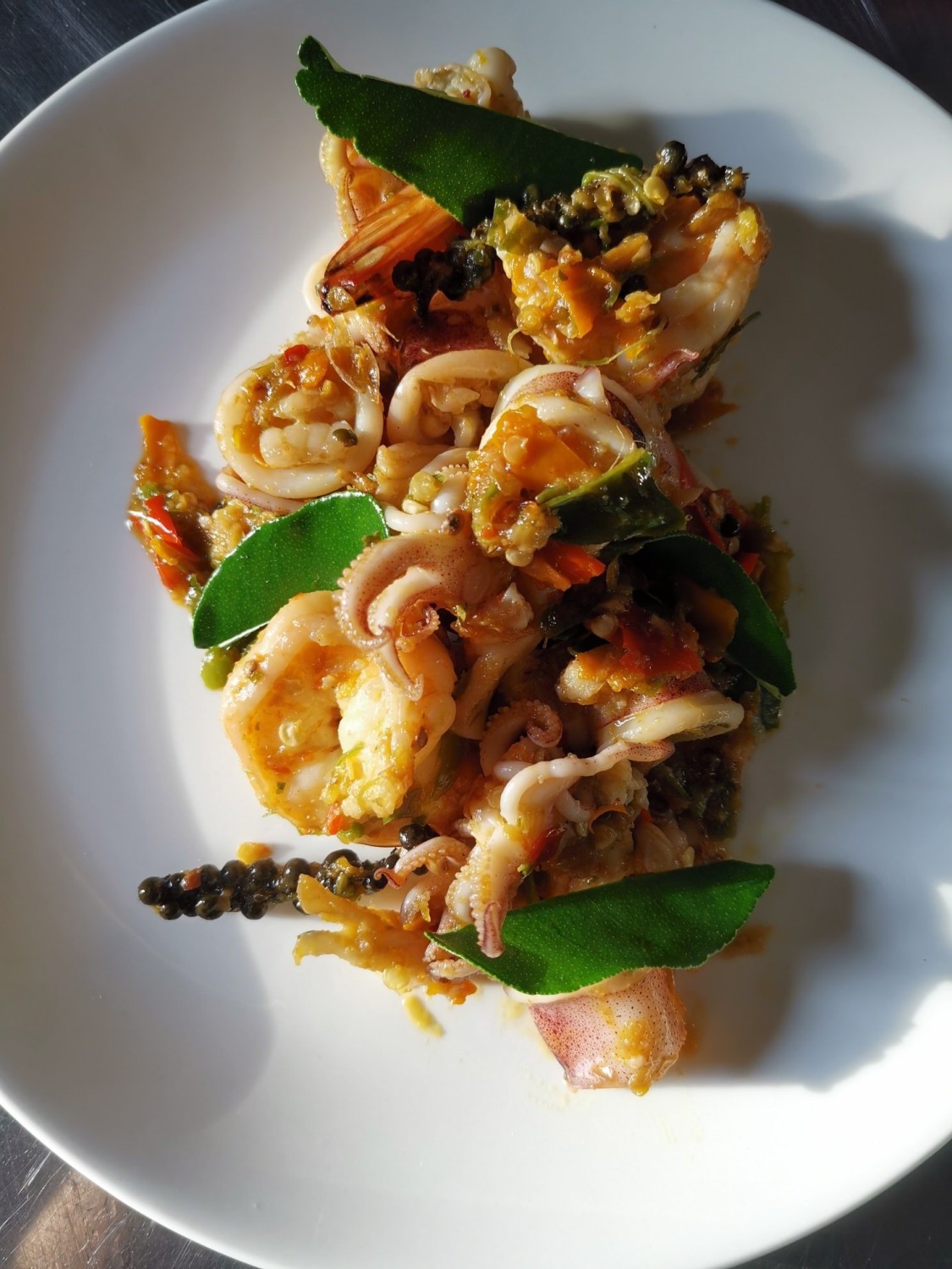 ร้านน้องเจเจ อาหารไทยพื้นบ้าน ซ.หัวหิน43-45, ร้านลุงบังหัวปลาหม้อไฟ หัวหิน, ร้านบ้านครูส่วน by ปลา, Tanya's, ร้านเกี๊ยวปลานำชัย, เจ๊กเปี๊ยะ, ครัวแม่ฬา, บ้านอิสระ, พาสใต้ บาย เชฟเต้หัวหิน Pastay by cheftae, ครัวเจ๊เนี้ยวหัวหิน51, โกหมาก หัวหิน, ซาลาเปาเตาถ่าน BY ยายม่วย, ร้านขนมไทยแม่เก็บหัวหิน, ครัวแม่กะเมย