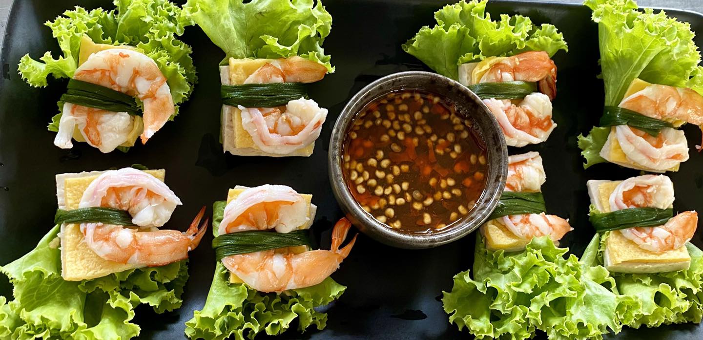 อิ่มเอิบแหนมเนือง, แอมเฮือง อาหารเวียตนาม, M.J. แหนมเนือง หนองคาย พลับพลาชัย, Arunee Cuisine, เชิญตะวัน, คำม่วน แหนมเนือง, สาขาหทัยราษฏร์, บ้านเวียดนาม คลอง4, Winner House, Pho Van, พี่หยองแหนมเนือง, วิลลี่แหนมเนือง Delivery, So Saigon เมืองทองธานี, กรีน แหนมเนือง, Saigon Recipe, Eat Viet, ครัวเมืองเว้ ลาว-ญวน, แหนมเนืองลับแล, แหนมเนืองคุณอ้อ, ลองดู, SAIGON VIETNAMESE RESTAURANT, โรงแรม ASIA HOTEL, VT แหนมเนือง, สาขาพระราม9, MJ แหนมเนืองอาหารเวียดนาม-อีสาน ทวีวัฒนา, ยัมมี่ แหนมเนือง เซ็นจูรี่ อ่อนนุช, Thuyền, แหนมเนืองนายช่าง Delivery