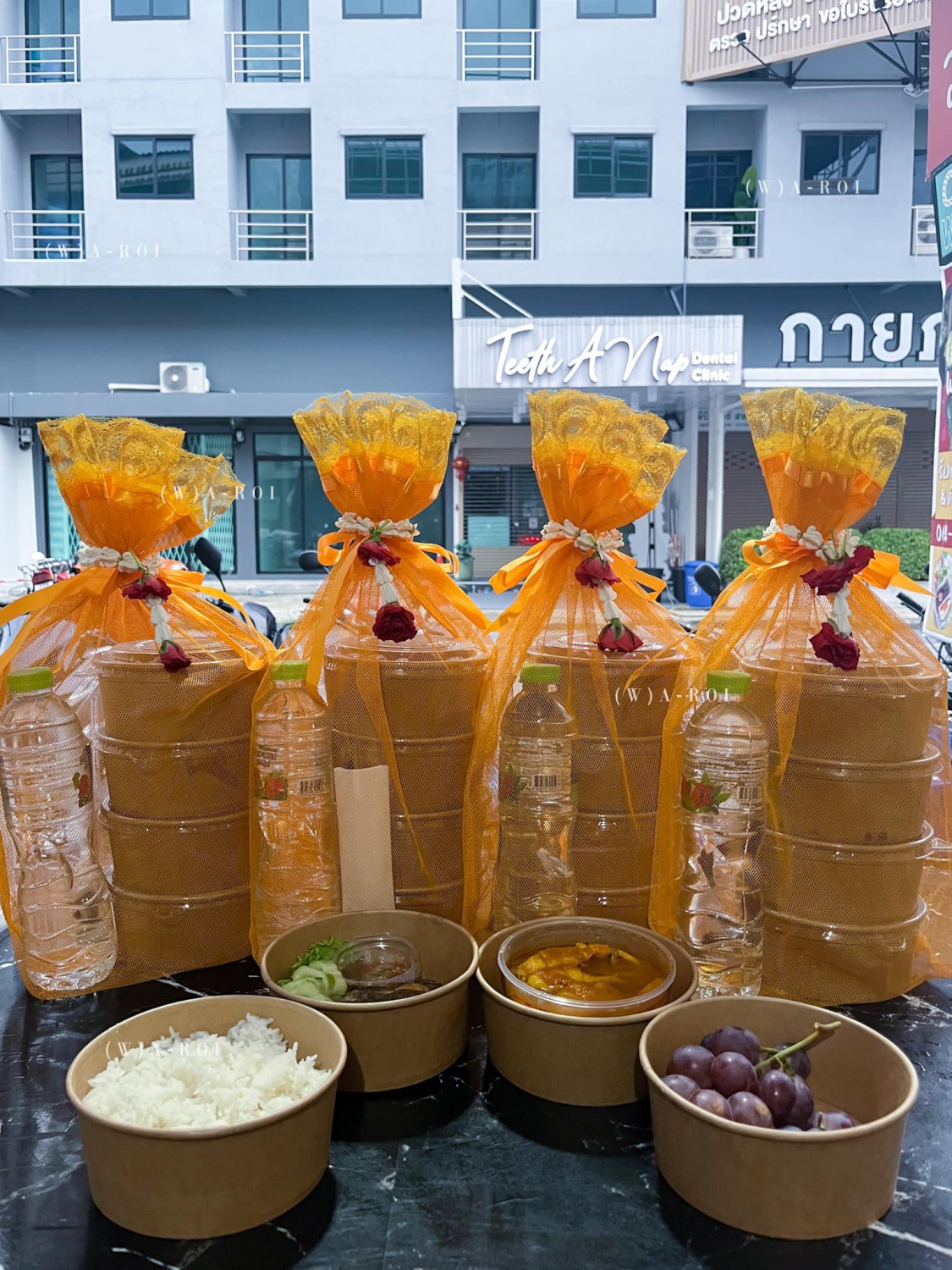 Muibakery, กินดี อยู่ดี by foreste cafe, The Waffle, Snack food.shop, Snackbox Monchanok, ไออุ่น, บ้านทองม้วน, Jaidee Homemade, ชื่นจิต chuenchit, Nara Snack Box - รับจัดเบรค, ว่าหรอย-waroi, KIN.D
