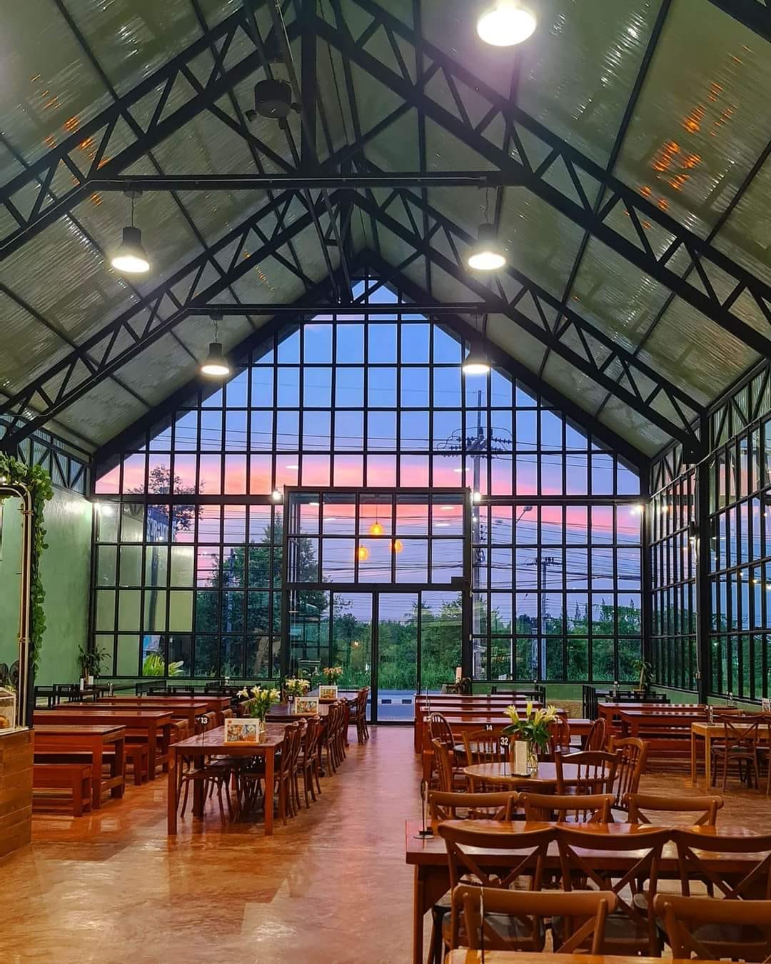 กอบัว, บ้านอาหารไทย, บ้านบัว, บ้านรั้วไม้ Cuisine & Cafe, ครัวหอมมันปู, ร้านไหน อุทยานหินเขางู ราชบุรี, สวนอาหาร รางตาล, Pakmud แซ่บหมูทะ, สาขาโพธาราม, ถึงพริกถึงขิง, มะม่วงคู่, เนื้อต้มบ้านสิงห์ เจ๊ติ๋ม, โกรกแดง, ชุมทางของอร่อย, Mainichi365, Octospider restaurant, Lim cafe Photaram, ครัวตะนาวศรี สวนผึ้ง ราชบุรี, อาตี๋โกปี๊, โอปอชิฟฟ่อนเค้ก, ก๋วยเตี๋ยวปลาแม่กลอง, ติ๋มเค้กมะพร้าวอ่อน, ก๋วยเตี๋ยวโบราณป้าฮวย, โอ่งข้าวโอ่งน้ำ, ครัวม่อนไข่ สวนผึ้ง ราชบุรี, ShabuDo