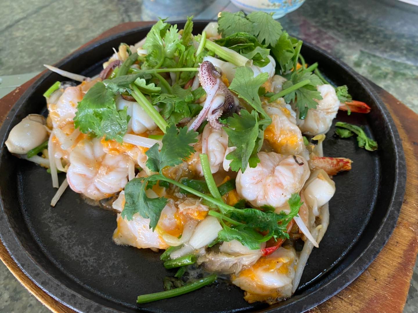 สวนชื่นสุข, Ar Restaurant Hatyai 嗳, ศิริ ต้มเลือดหมูหาดใหญ่, ไก่กรอบพี่เน่, ในรู, กุ๊กชัยติ่มซำ-ก๋วยเตี๋ยวราดหน้าปลากะพง, ร้านใต้ขอย ซอยตัน, กันเอง, หนานหยวน บะหมี่เกี๊ยวกุ้ง, สาขาปุณณกัณฑ์, ป่ายาง, บ้านก้ามปู, โชคดีแต่เตี้ยม บะกุ๊ดเต๋, ไก่ทอดหาดใหญ่มีนา, ร้านราดหน้าโกฉ่อน, ขนมจีนป้าชื่น, Space Bar, ขนมไข่เตาถ่านน้องนิล&คาเฟ่, ข้าวต้มรถแดง