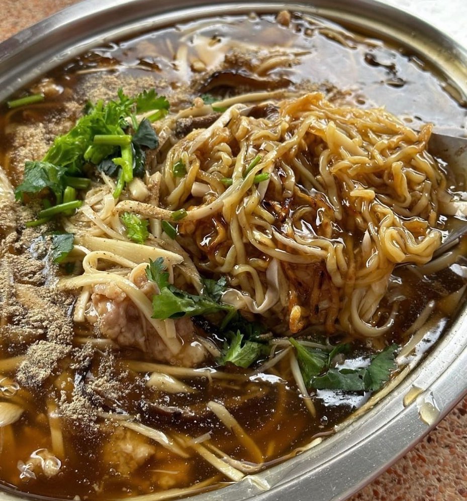 สวนชื่นสุข, Ar Restaurant Hatyai 嗳, ศิริ ต้มเลือดหมูหาดใหญ่, ไก่กรอบพี่เน่, ในรู, กุ๊กชัยติ่มซำ-ก๋วยเตี๋ยวราดหน้าปลากะพง, ร้านใต้ขอย ซอยตัน, กันเอง, หนานหยวน บะหมี่เกี๊ยวกุ้ง, สาขาปุณณกัณฑ์, ป่ายาง, บ้านก้ามปู, โชคดีแต่เตี้ยม บะกุ๊ดเต๋, ไก่ทอดหาดใหญ่มีนา, ร้านราดหน้าโกฉ่อน, ขนมจีนป้าชื่น, Space Bar, ขนมไข่เตาถ่านน้องนิล&คาเฟ่, ข้าวต้มรถแดง