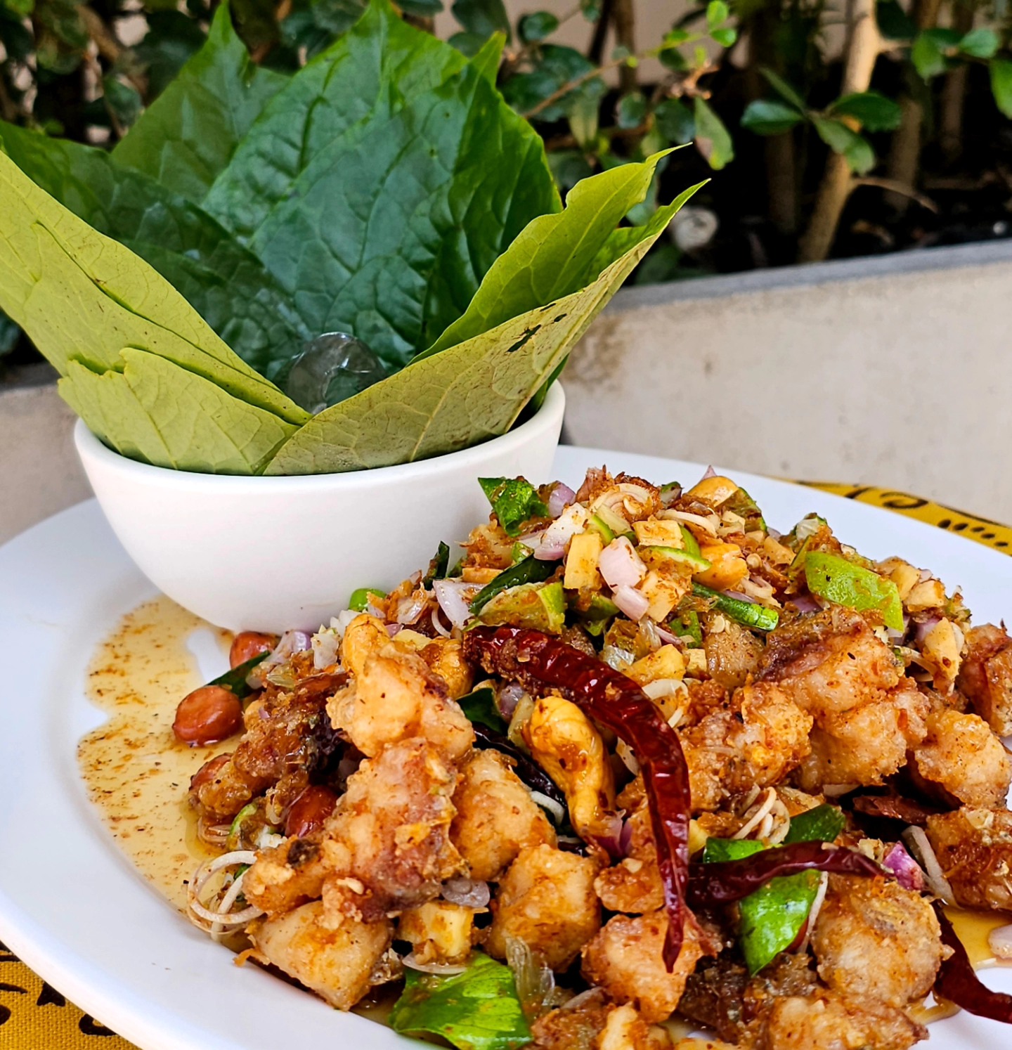 สวนชื่นสุข, Ar Restaurant Hatyai 嗳, ศิริ ต้มเลือดหมูหาดใหญ่, ไก่กรอบพี่เน่, ในรู, กุ๊กชัยติ่มซำ-ก๋วยเตี๋ยวราดหน้าปลากะพง, ร้านใต้ขอย ซอยตัน, กันเอง, หนานหยวน บะหมี่เกี๊ยวกุ้ง, สาขาปุณณกัณฑ์, ป่ายาง, บ้านก้ามปู, โชคดีแต่เตี้ยม บะกุ๊ดเต๋, ไก่ทอดหาดใหญ่มีนา, ร้านราดหน้าโกฉ่อน, ขนมจีนป้าชื่น, Space Bar, ขนมไข่เตาถ่านน้องนิล&คาเฟ่, ข้าวต้มรถแดง