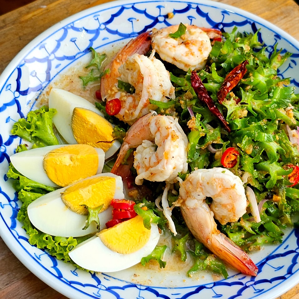สวนชื่นสุข, Ar Restaurant Hatyai 嗳, ศิริ ต้มเลือดหมูหาดใหญ่, ไก่กรอบพี่เน่, ในรู, กุ๊กชัยติ่มซำ-ก๋วยเตี๋ยวราดหน้าปลากะพง, ร้านใต้ขอย ซอยตัน, กันเอง, หนานหยวน บะหมี่เกี๊ยวกุ้ง, สาขาปุณณกัณฑ์, ป่ายาง, บ้านก้ามปู, โชคดีแต่เตี้ยม บะกุ๊ดเต๋, ไก่ทอดหาดใหญ่มีนา, ร้านราดหน้าโกฉ่อน, ขนมจีนป้าชื่น, Space Bar, ขนมไข่เตาถ่านน้องนิล&คาเฟ่, ข้าวต้มรถแดง