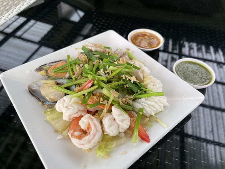 9 Salads ร้านอาหารนายน์สลัด, Kojiro Japanese Cuisine, ตามใจปรารถนา - As You Wish, Mychef Box, Suzuran sushi, บ้านสวย ในสวน, ครัวไผ่เขียว, สวนอาหารริมน้ำอนุสรา เลควิว 18, จุ่มดาดโพนยางคำ, สาขารามอินทรา 40, Blacksugar CAFE BKK, ร้าน นาย ต.เนื้อตุ๋น-วัชรพล, @19Food&Farm, ซินจ่าวอาหารเวียดนาม, Chocolate Ville, Sushi Ken Ken, ครัว แสงดาวเสือ, บึงนวมินทร์, Stitch & Hammer Cafe, Hiro Keki Thailand