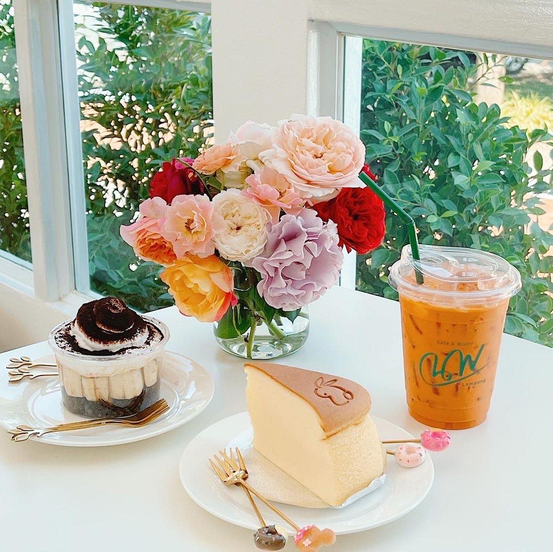 Mixirista Lampang, TIN’N, Wooden House Cafe', Karpenter cafe&amp;bake, Secret Garden Cafe, บ้านนอกคาเฟ่, Kin Cafe' Lampang, ณ หิรัญ คาเฟ่, Himwang Café, ไอหย๋า ปังนม, Dezato Cafe, อาร์มแชร์ คาเฟ่, โก๋กาแฟ ธรรมดาเป็นพิเศษ, Nalalin Home Cafe-Lampang, NOP Cafe&amp;Bistro, ก๋างต้ง, Moungngwezin