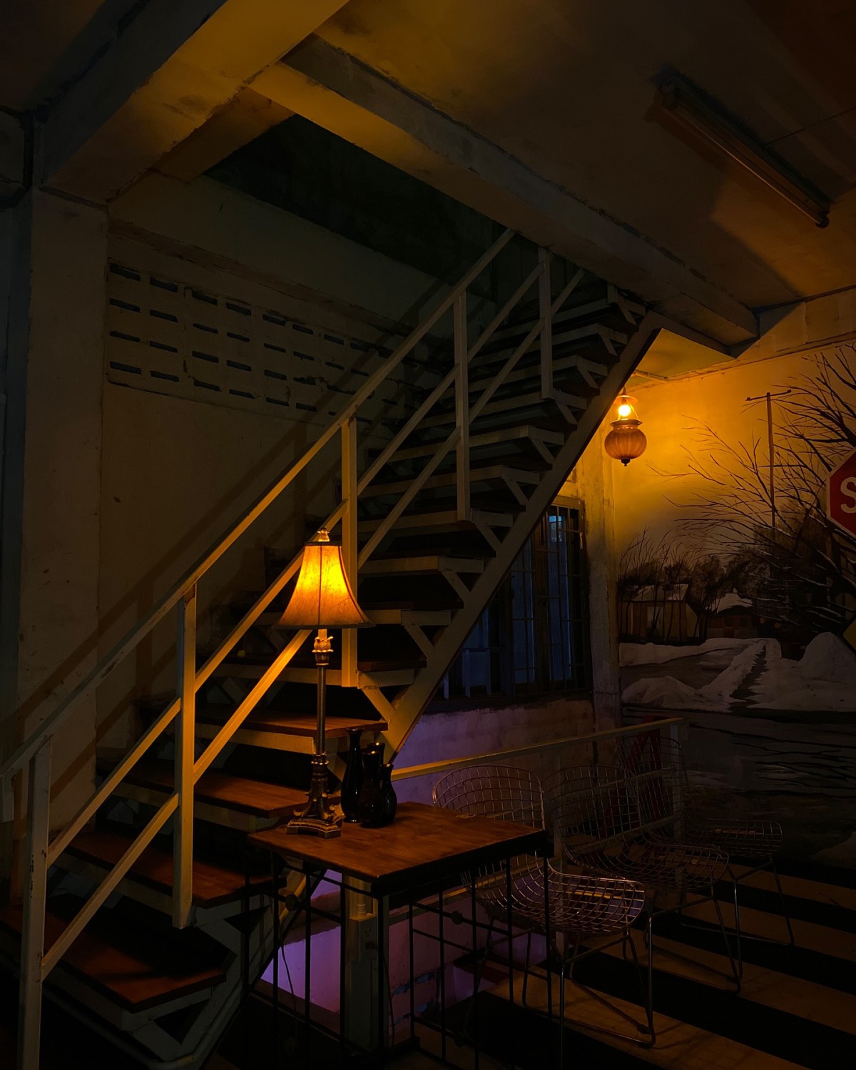 Level 50 by SEE FAH, Sanay Rooftop Bar, Cosmo Bar Bkk, Flashback Rooftop Bar, Dumbo BKK, Wallflowers Cafe, LeeLa Bar, 342 Bar, Peak-A-Boo Bar, SwingBar