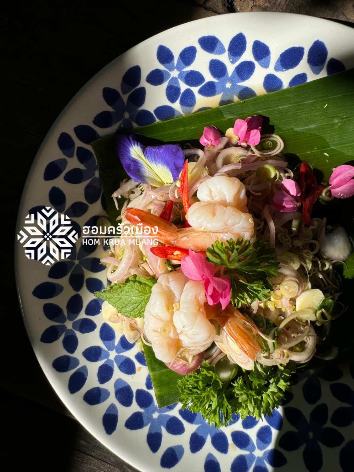 บ้านพระยาสุเรนทร์, The Riverside Restaurant Lampang, อร่อยบาทเดียว, ฮอมครัวเมือง, บะหมี่โกจือ ข้างไปรษณีย์ลำปาง, ข้าวซอยป้าบุญ ลำปาง, ข้าวมันไก่ห้าแยก, ก๋วยเตี๋ยวบ้านดง ลำปาง, ข้าวซอยอิสลาม ลำปางหนา