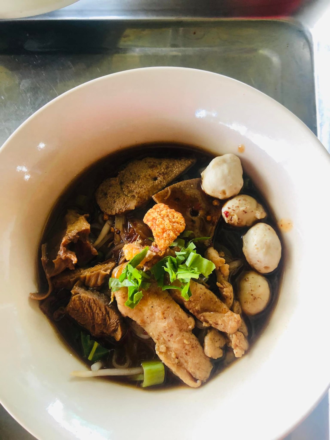 โจ๊กโรงเตี๊ยม, ติ่มซำ หอเจี๊ยะ at ชุมพร, ข้าวเหนียวปิ้งวินเทจ ชุมพร, Coffeebar99 , บ้านยาย ชุมพร, หนึ่งติ่มซำชุมพร, เทียนชัย, ข้าวแกงยายหลิว, ชุมพรแต่เตี้ยม, ซาลาเปาคุณก้อย วังไผ่