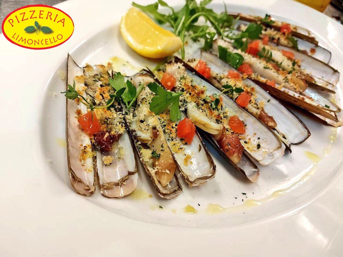 Pizzeria Limoncello, เชฟถนอม, กลมกล่อม BY CHEF AKE, Ciao Pizza, Pizza Aroy, Pizza Massilia, Grazie Pizzeria, The Garden Dough, Lanta Pizzeria, Mama Dolores, PizzaPazza, Dressage Horse Café, Pizzazo, Shelter Pizza พิซซ่าเตาถ่าน