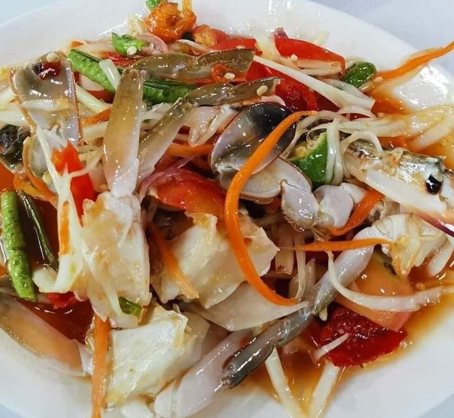 หลังรามฯเมี่ยงปลาเผา, ก๋วยเตี๋ยวกระดูกหมูป้ายเหลือง ลุงจำเนียร, แกงป่า, หนึ่งปูม้าทะเลเผา , โจ๊กข้อไก่ VS., ร้านอาหารจันทน์หอม